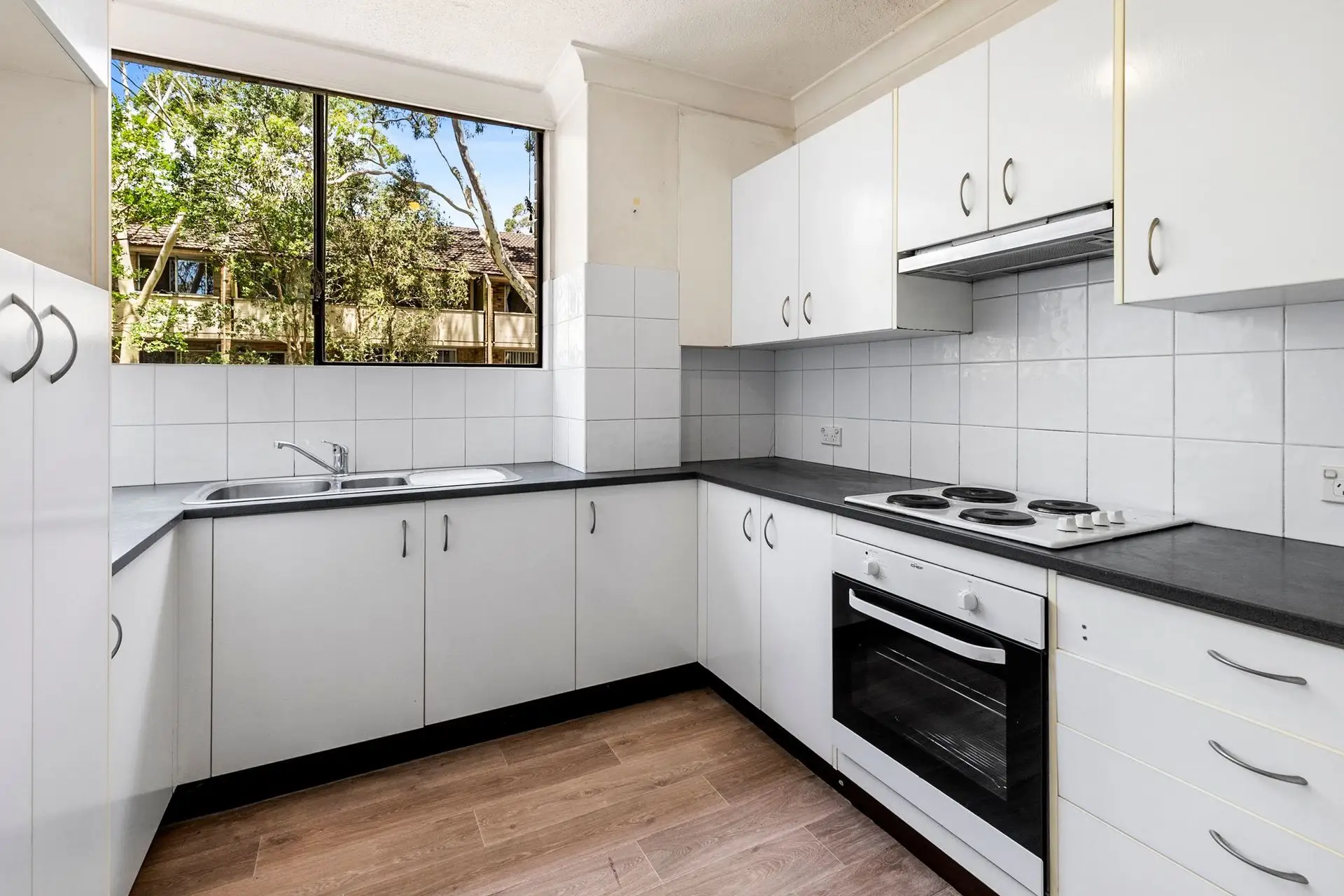10/6 Francis Road, Artarmon Sold by Shead Property - image 1