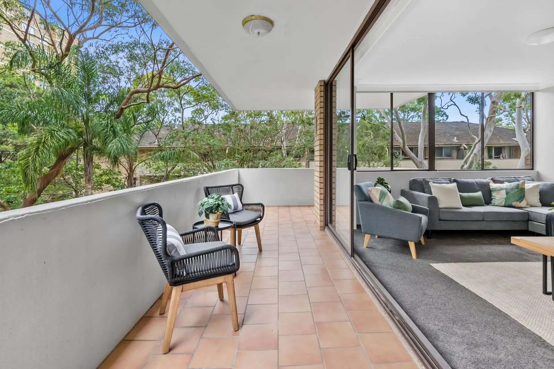 16/6 Francis Road, Artarmon Sold by Shead Property - image 1