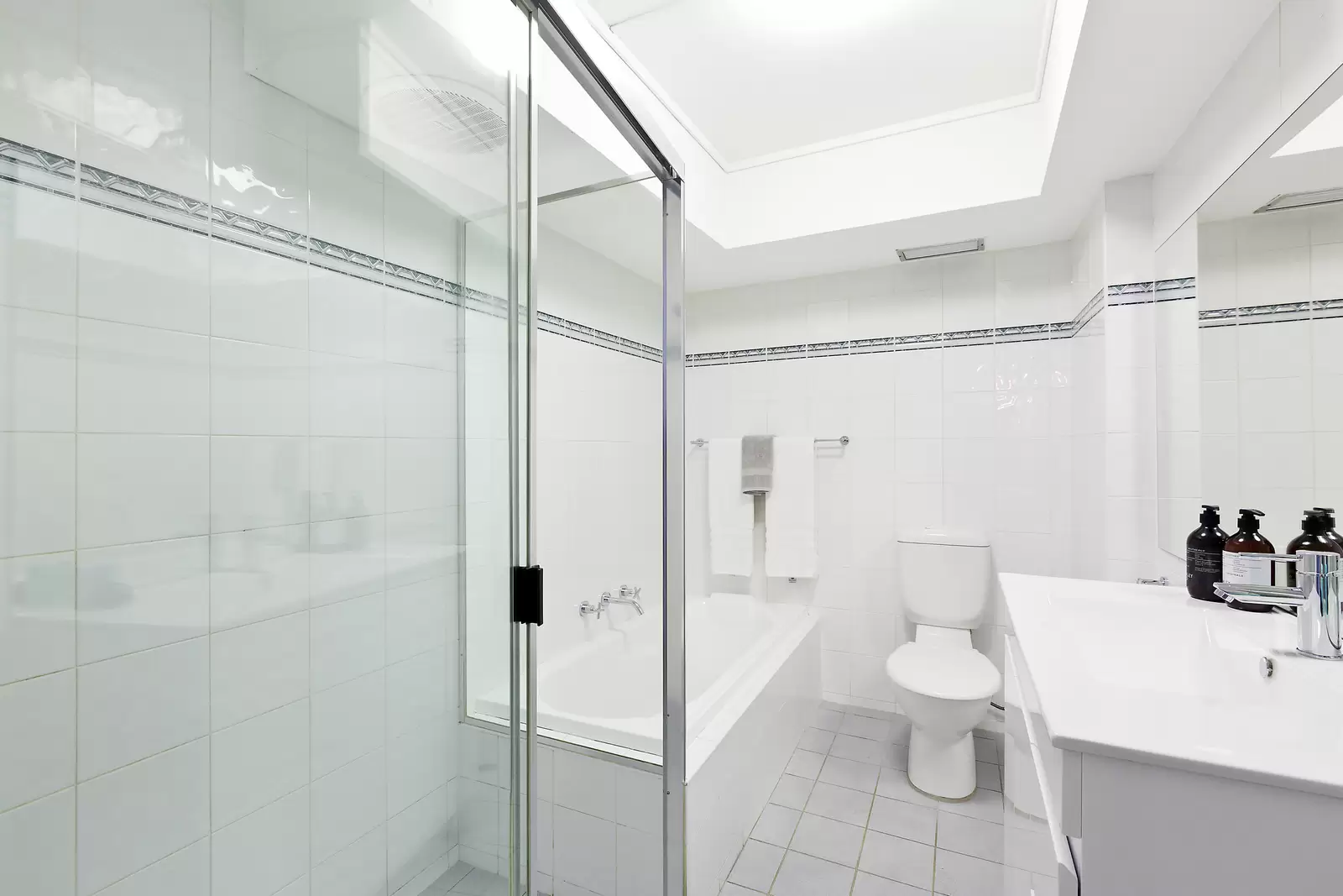 4/34 Archer Street, Chatswood Sold by Shead Property - image 1