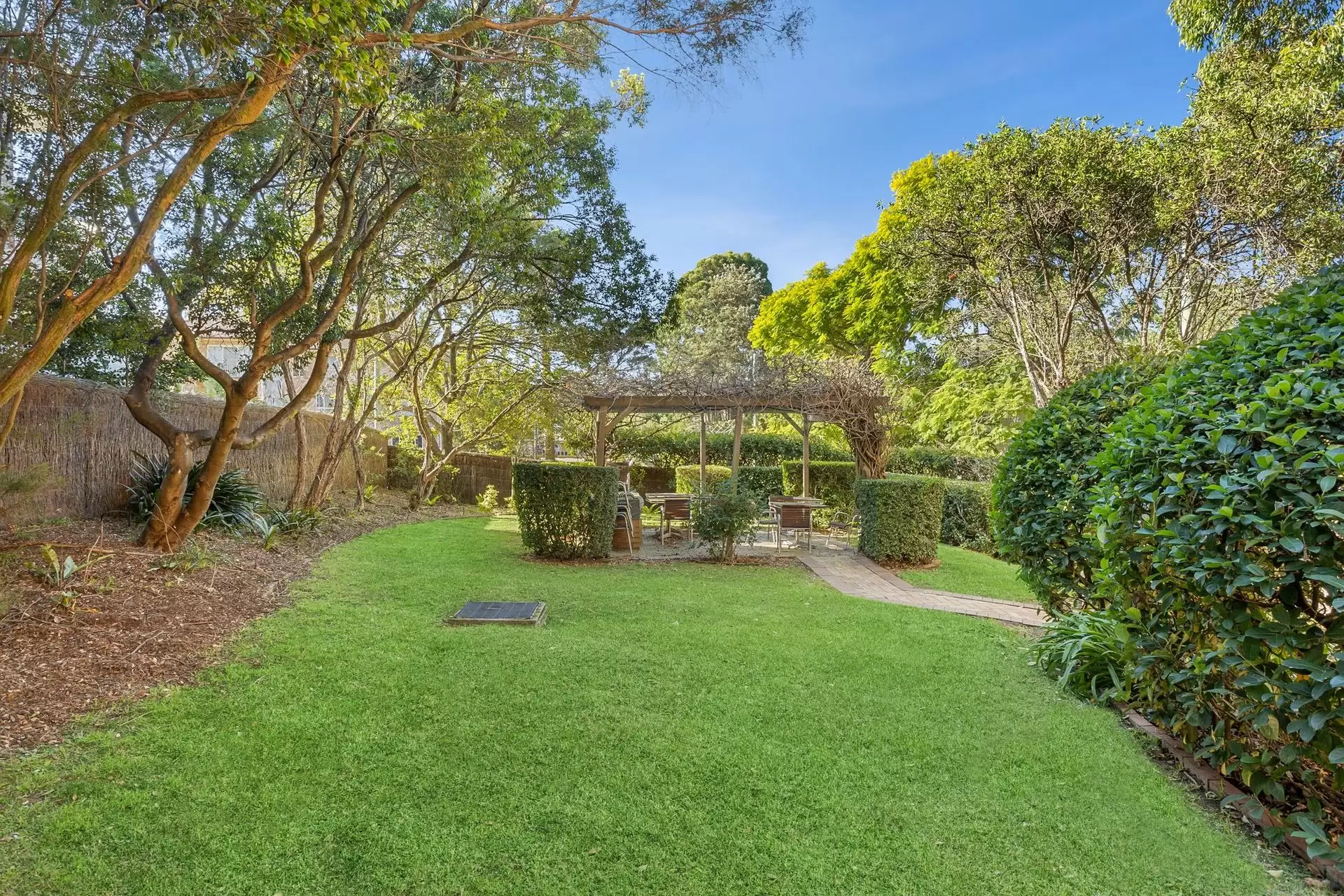 11/1A Robert Street, Artarmon Sold by Shead Property - image 1