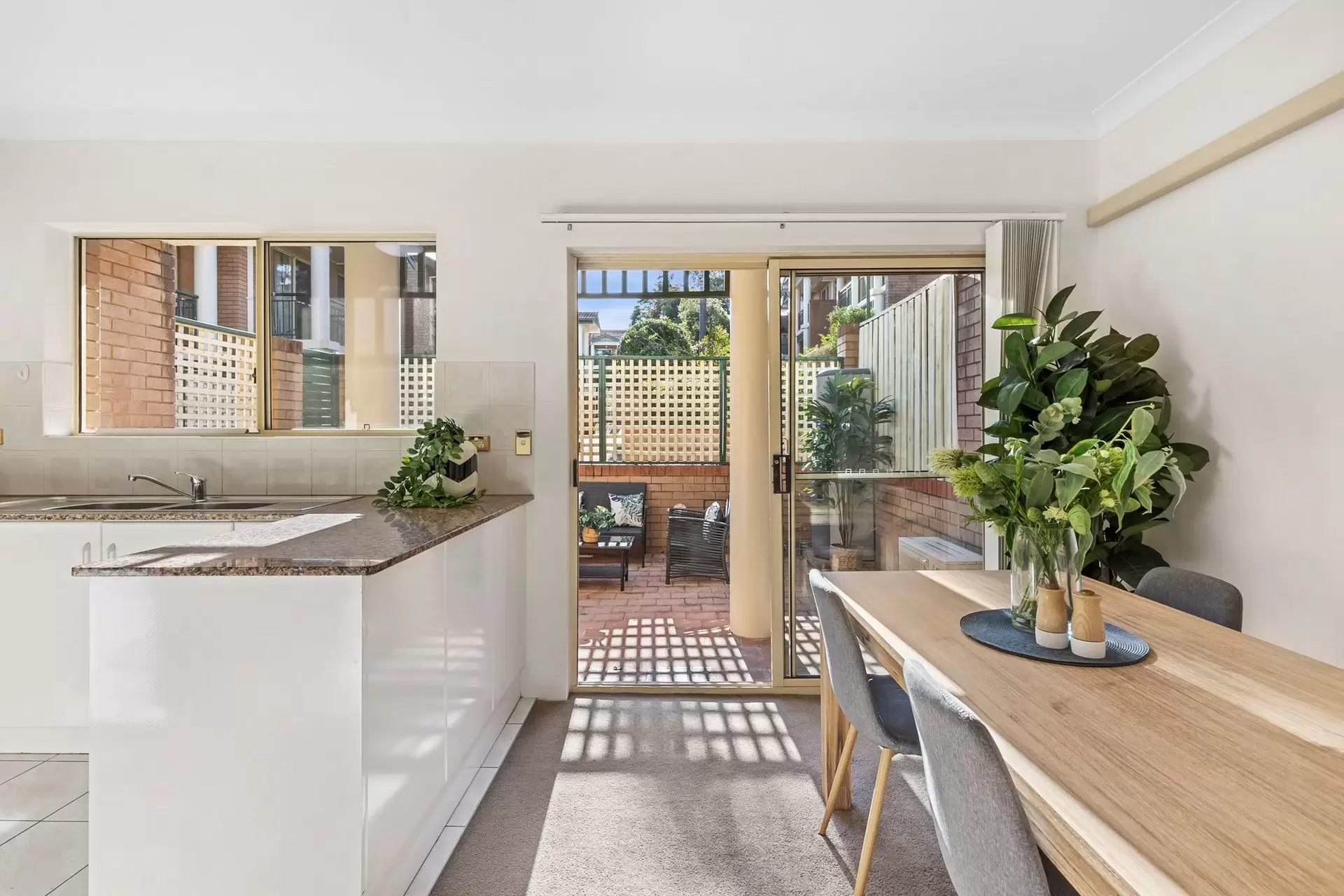 5/19 Milner Road, Artarmon Sold by Shead Property - image 1