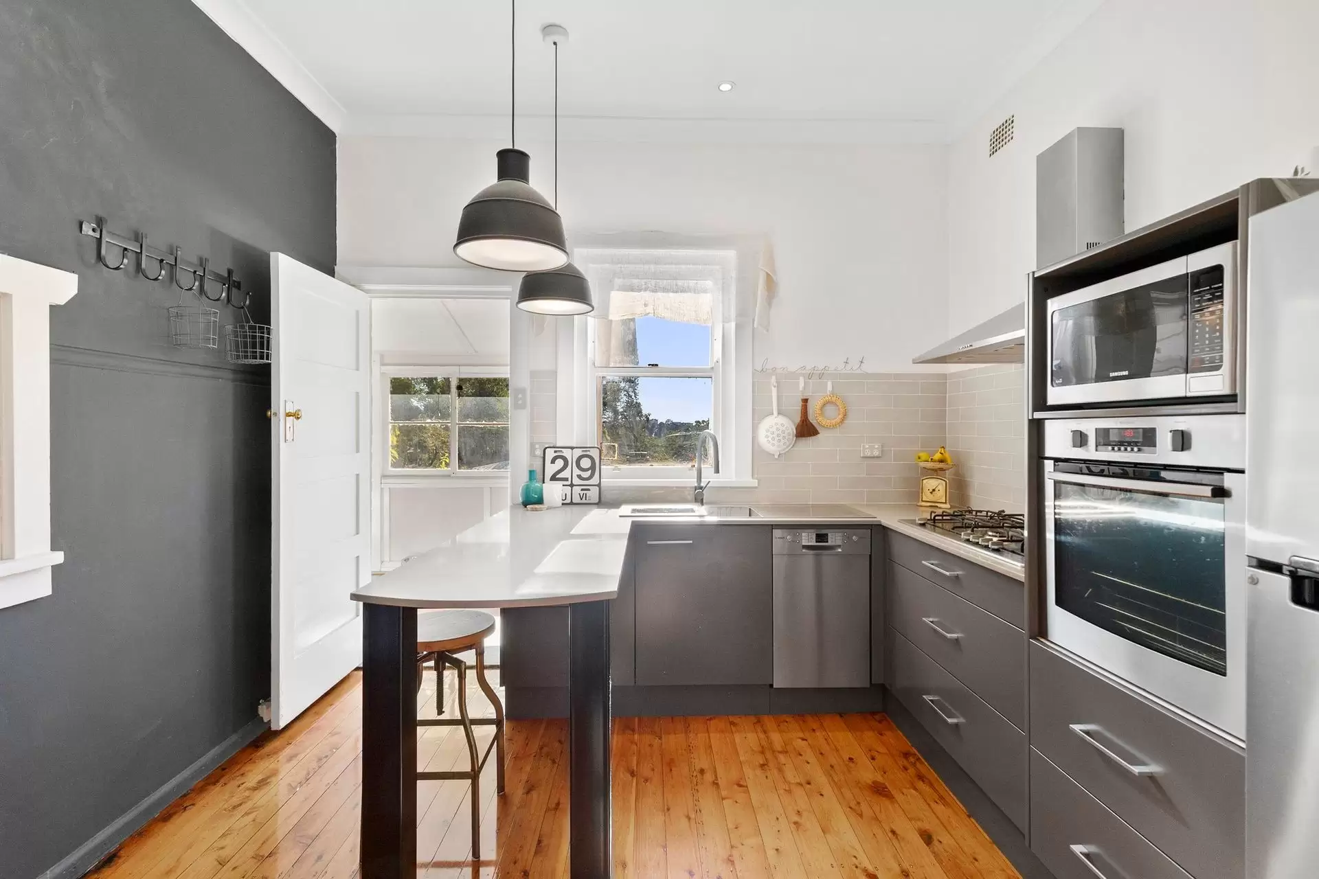 104 Pennant Hills Road, Normanhurst Sold by Shead Property - image 1