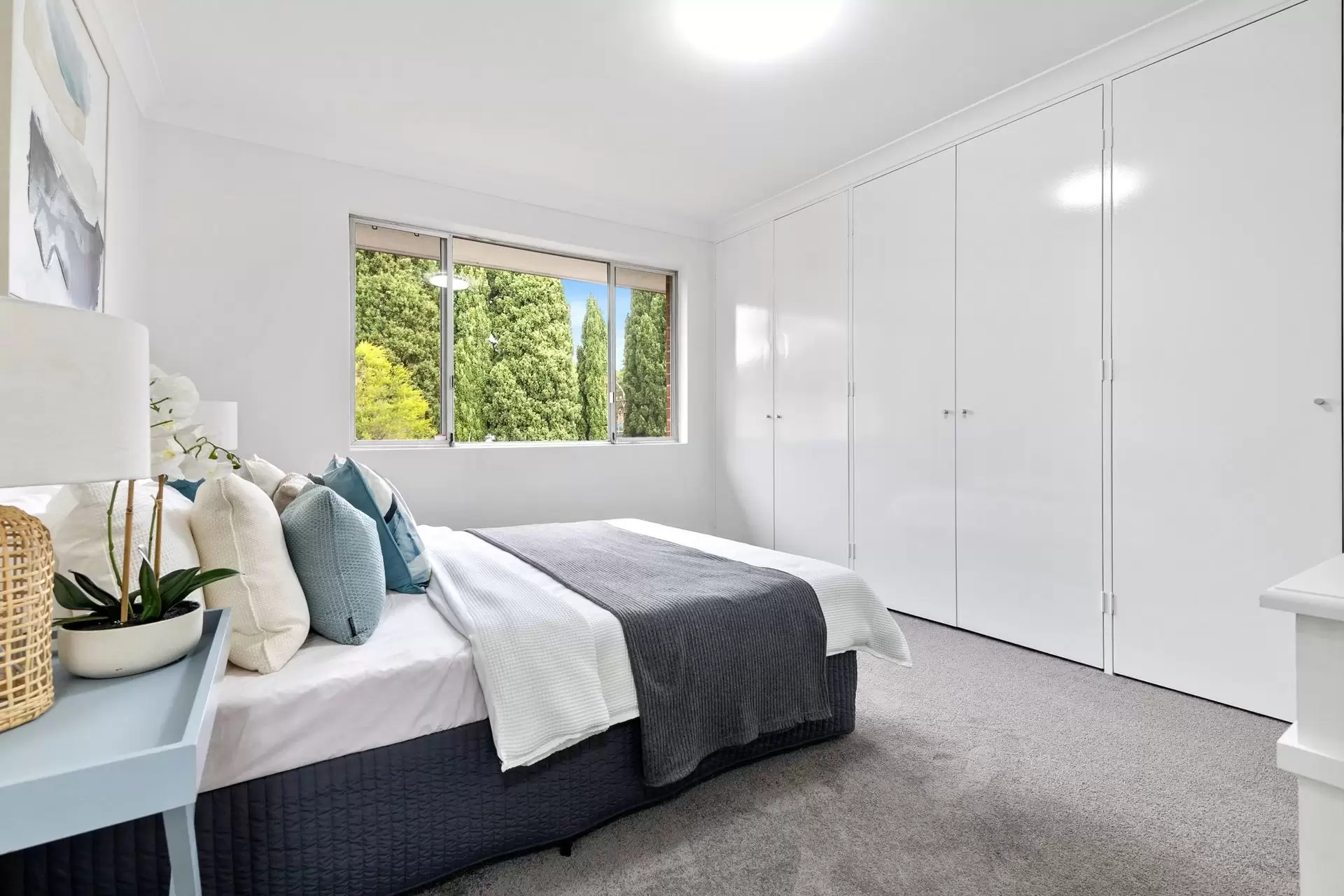 16/17 Hampden Road, Artarmon Sold by Shead Property - image 1
