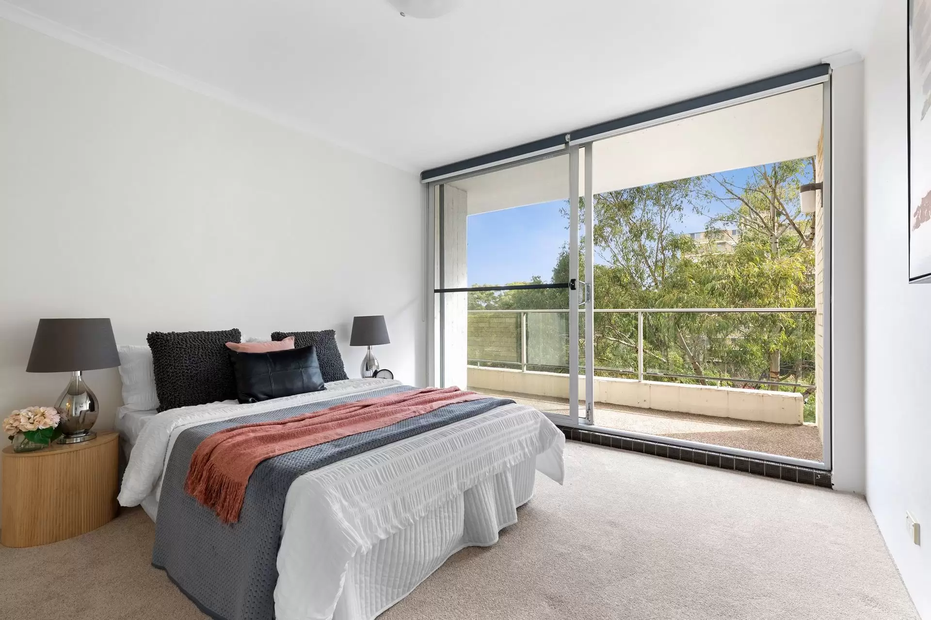 805/5 Jersey Road, Artarmon Sold by Shead Property - image 1