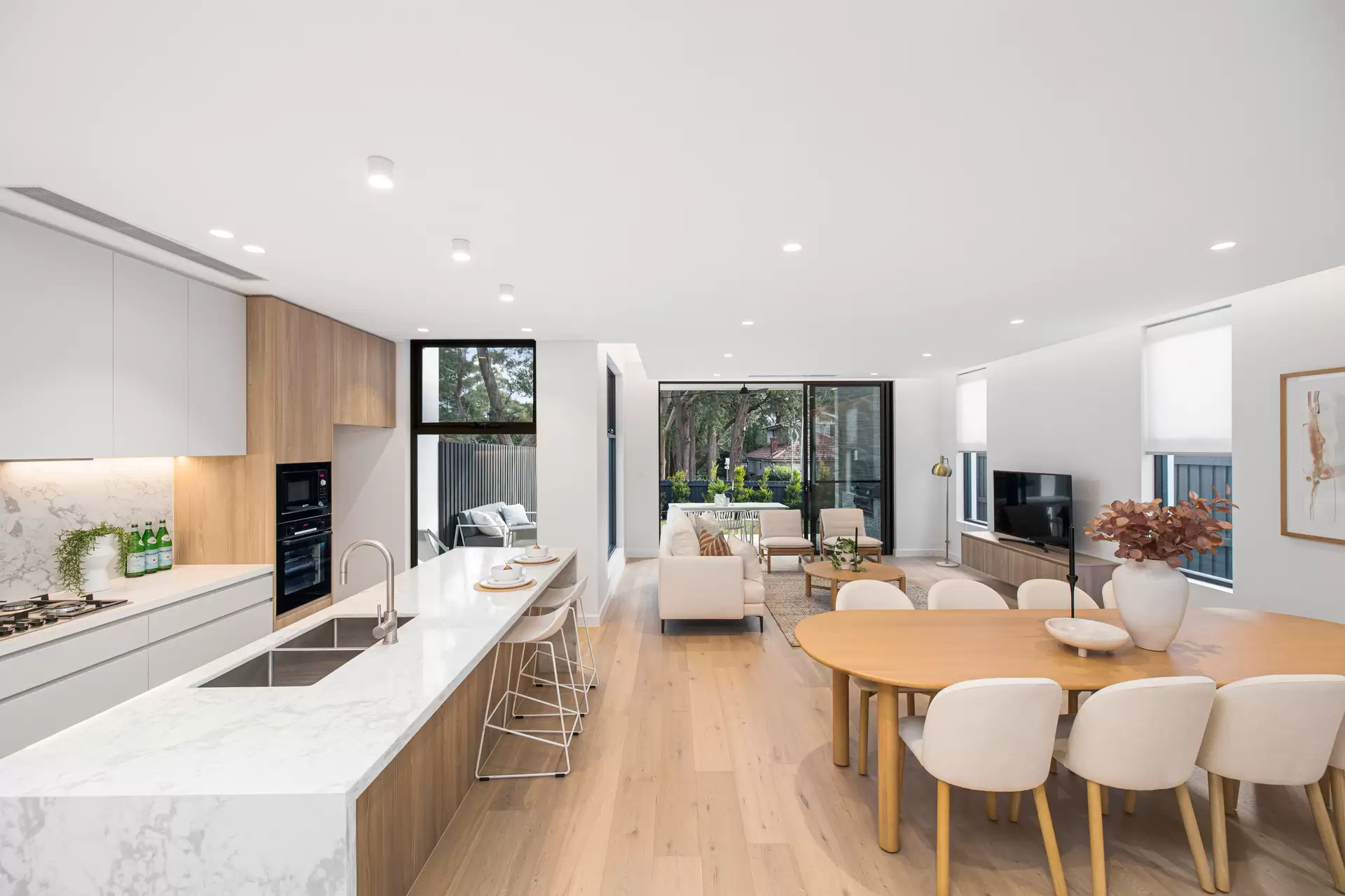 8b Dulwich Road, Chatswood Sold by Shead Property - image 1