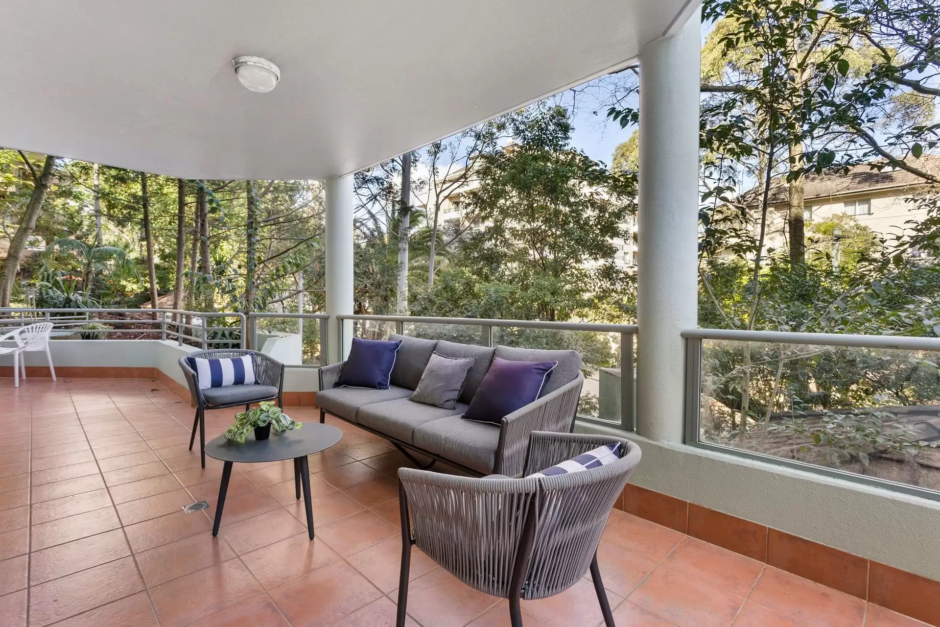 3/1-3 Oliver Road, Chatswood Sold by Shead Property - image 1