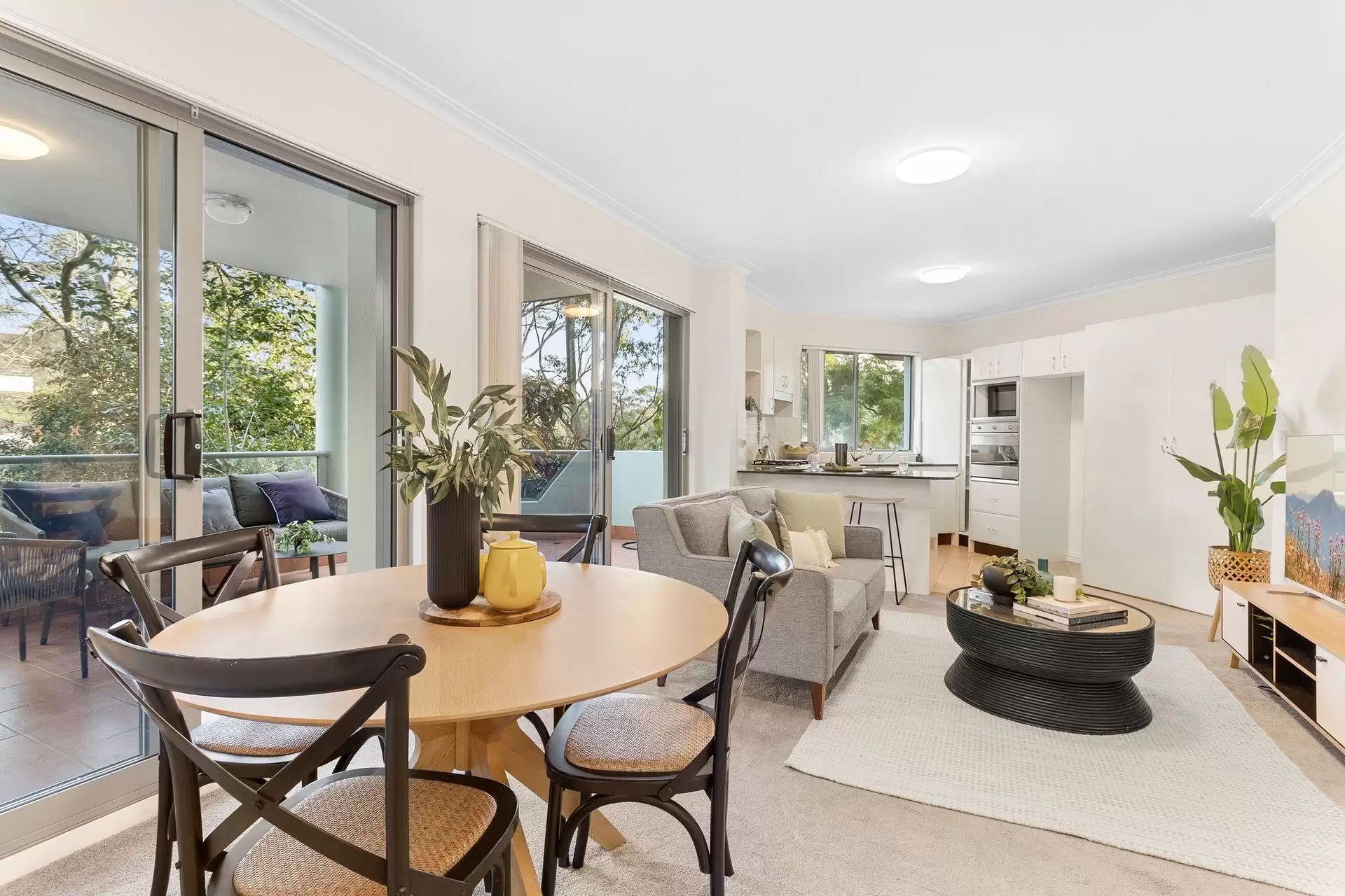 3/1-3 Oliver Road, Chatswood Sold by Shead Property - image 1