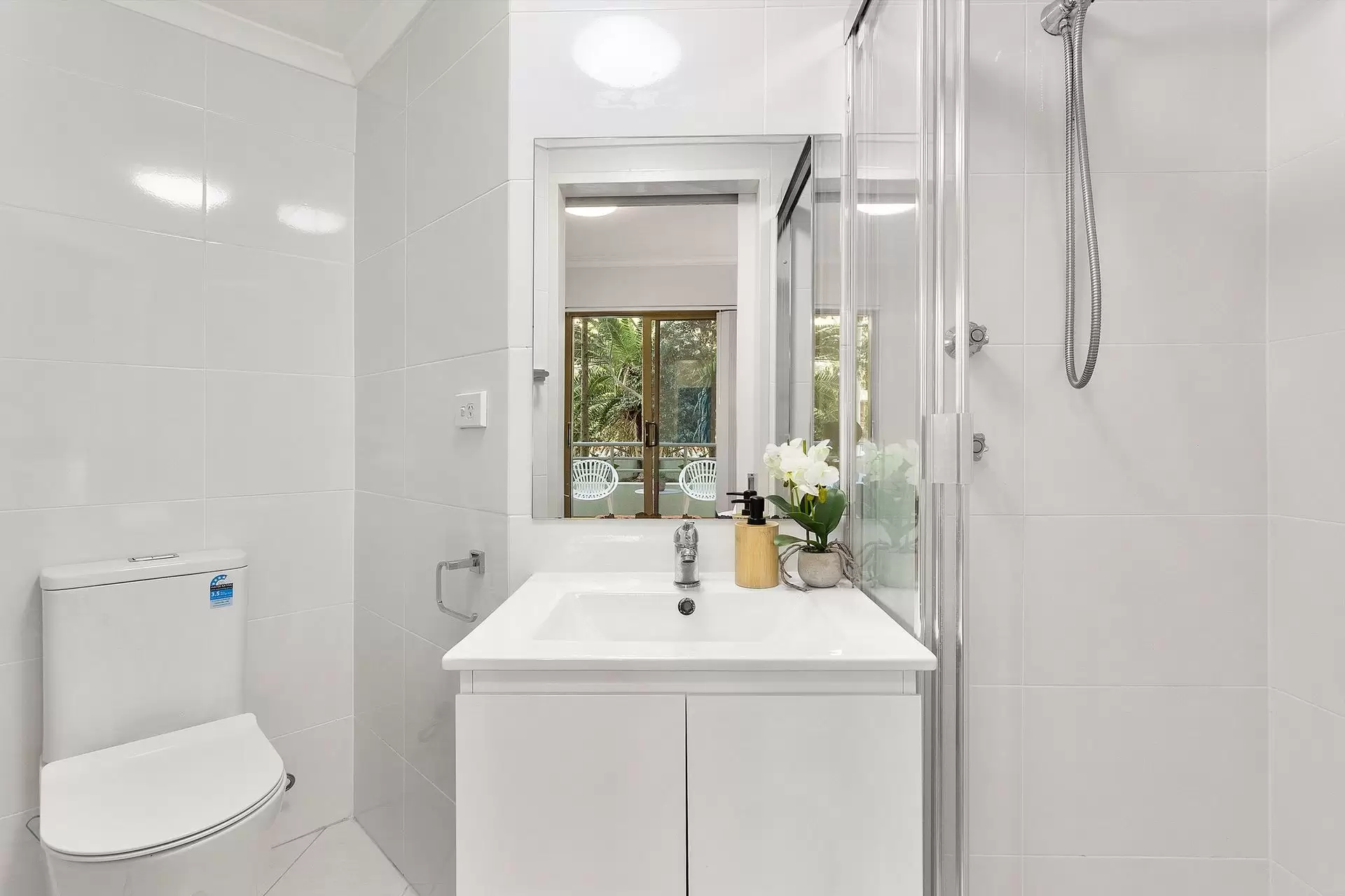 3/1-3 Oliver Road, Chatswood Sold by Shead Property - image 1