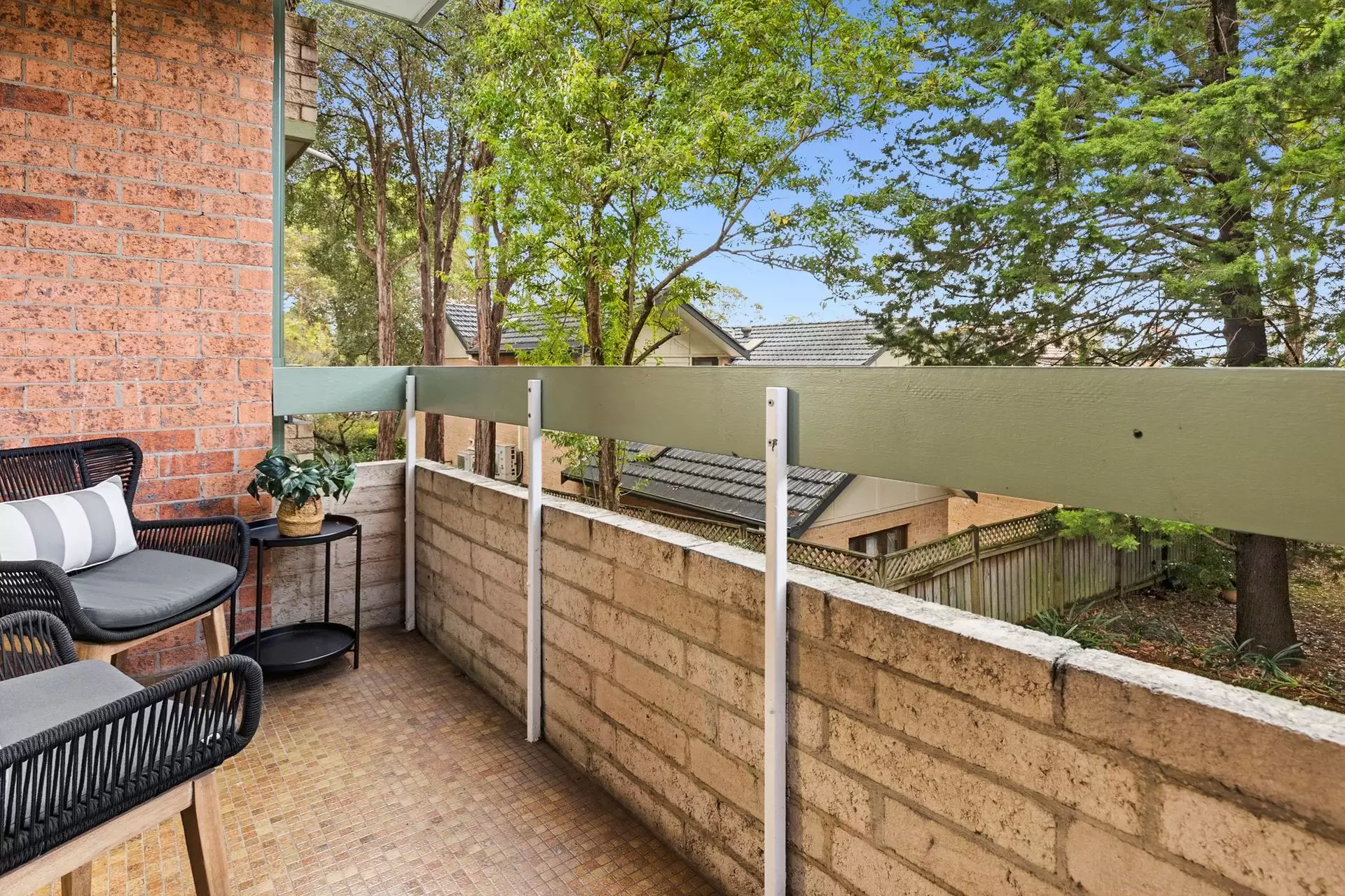 11/133-137 Burns Bay Road, Lane Cove Sold by Shead Property - image 1