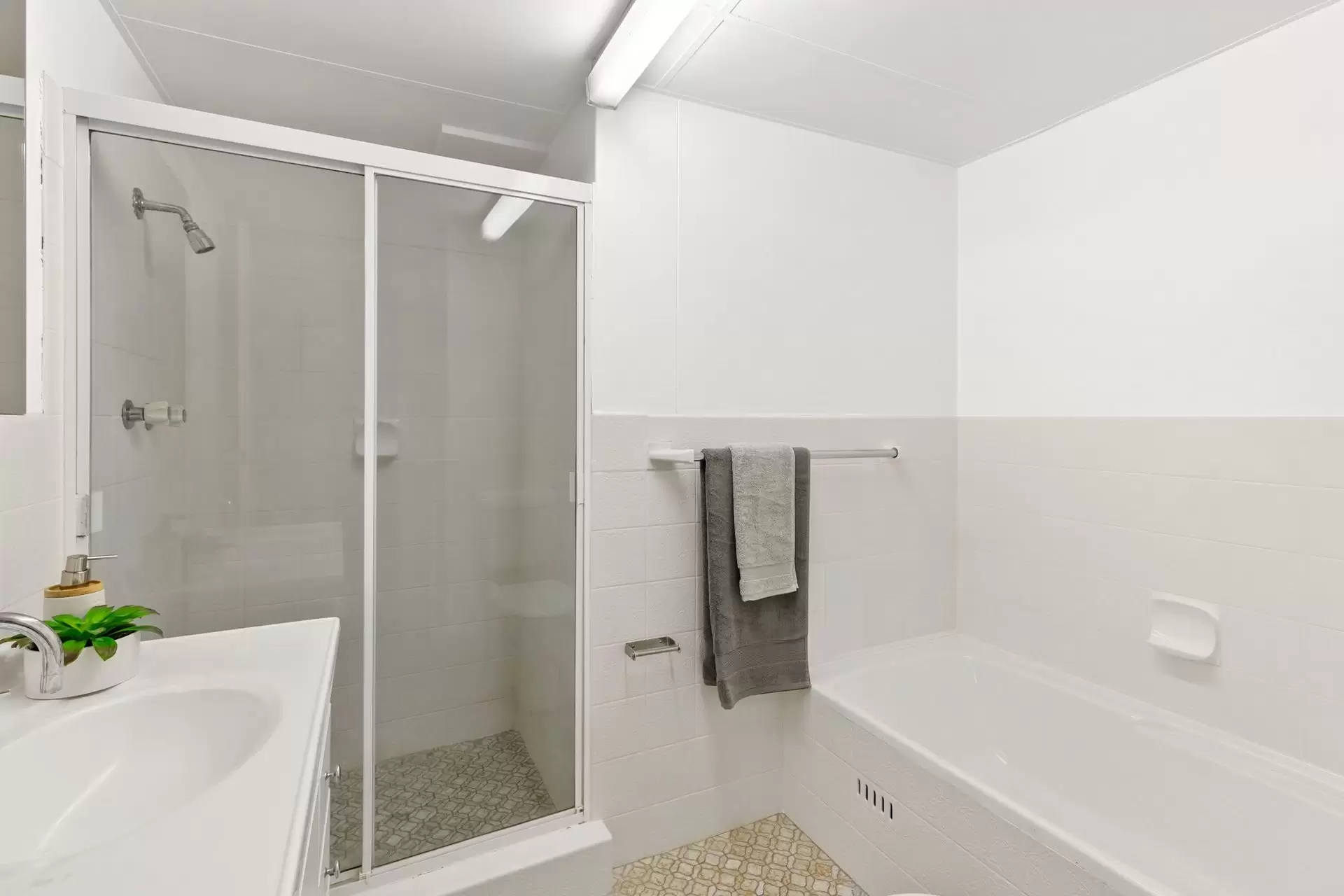 41/6 Francis Road, Artarmon Sold by Shead Property - image 1