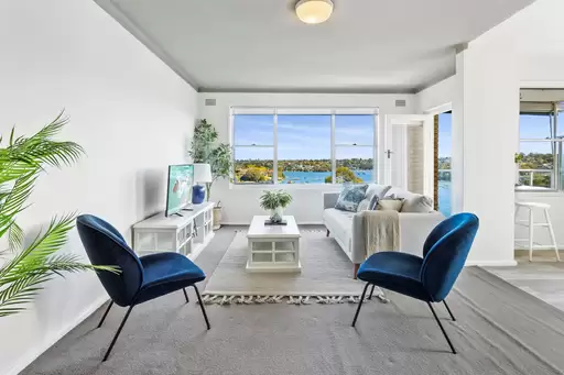 12/3 Landenburg Place, Greenwich Sold by Shead Property