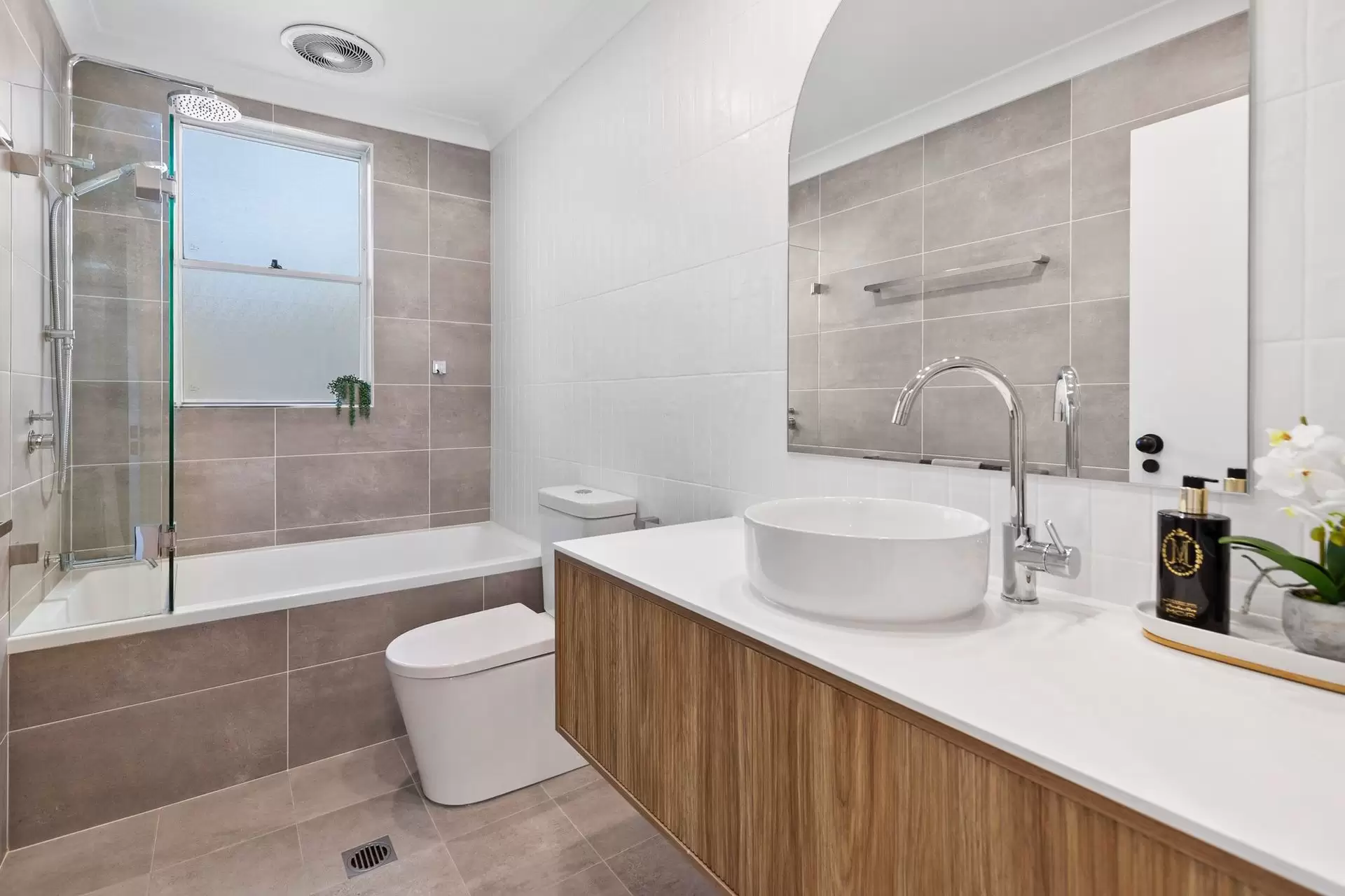 9/6 Gillott Way, St Ives Sold by Shead Property - image 1