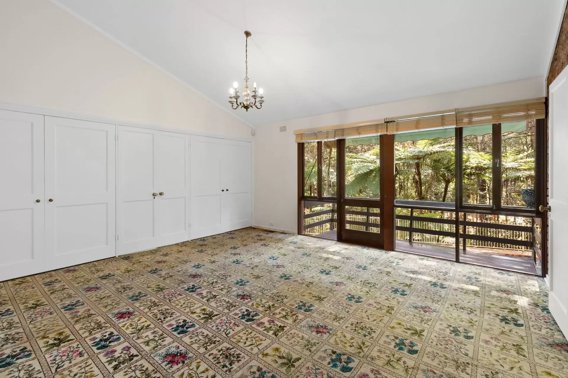 79 Lynbara Avenue, St Ives Sold by Shead Property - image 1