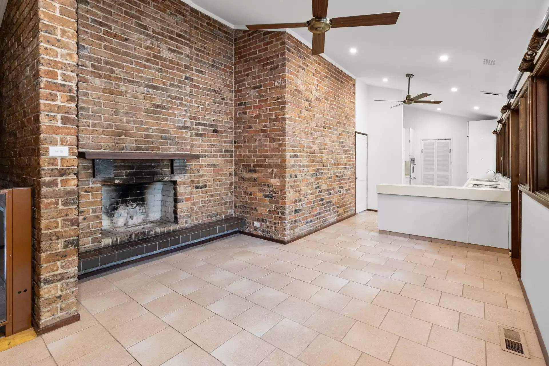 79 Lynbara Avenue, St Ives Sold by Shead Property - image 1