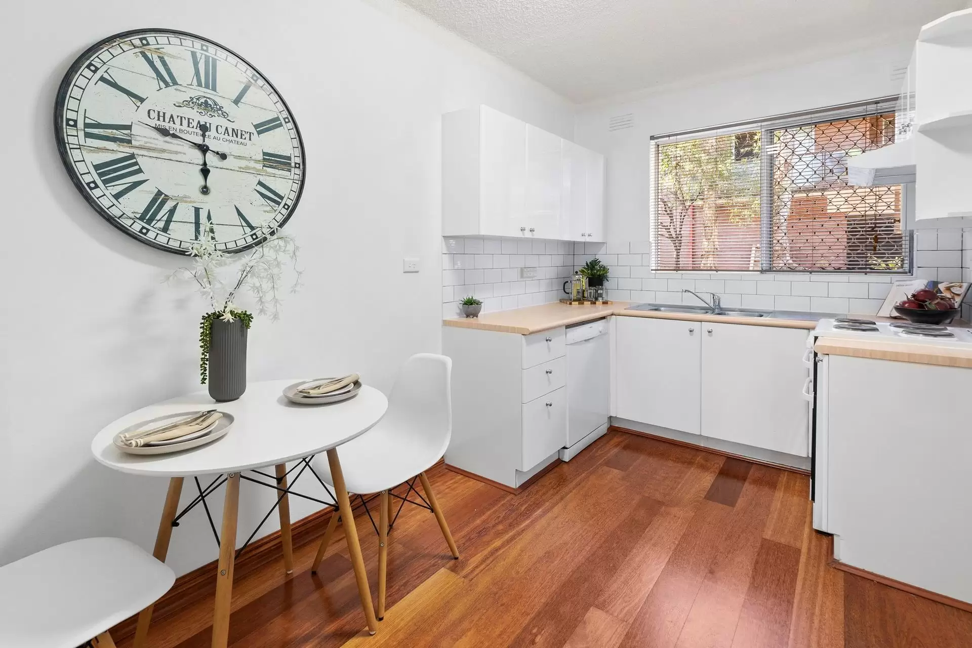 2/8 Brand Street, Artarmon Sold by Shead Property - image 1