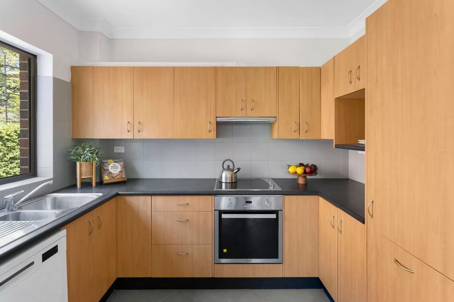 3/38 Hampden Road, Artarmon Sold by Shead Property - image 1