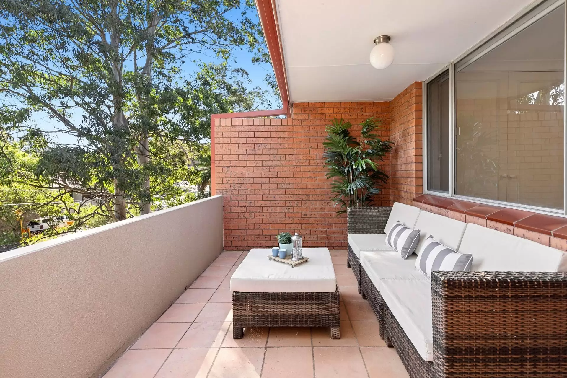 16/3 Robert Street, Artarmon Sold by Shead Property - image 1