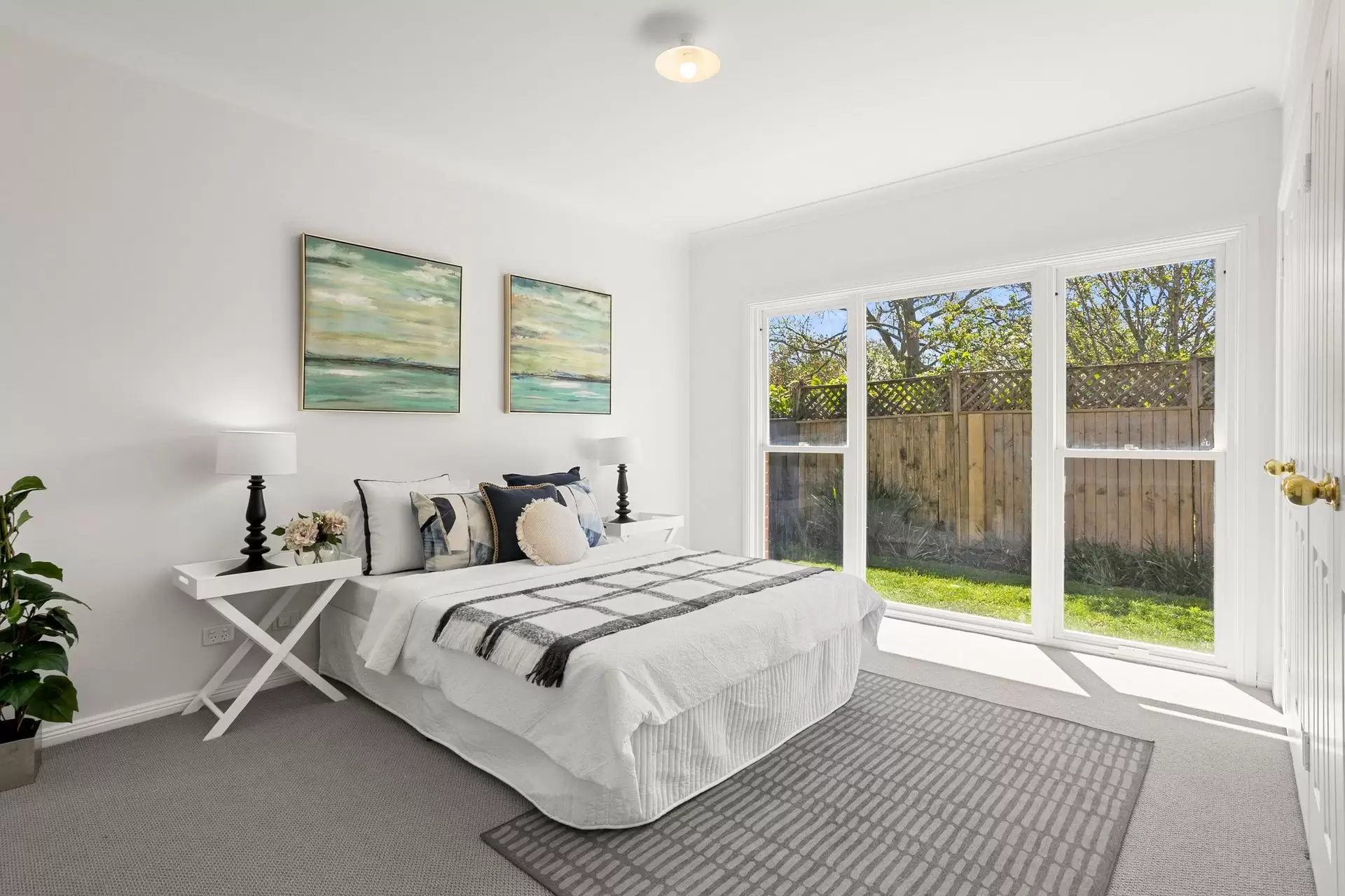4A Royal Street, Chatswood Sold by Shead Property - image 1