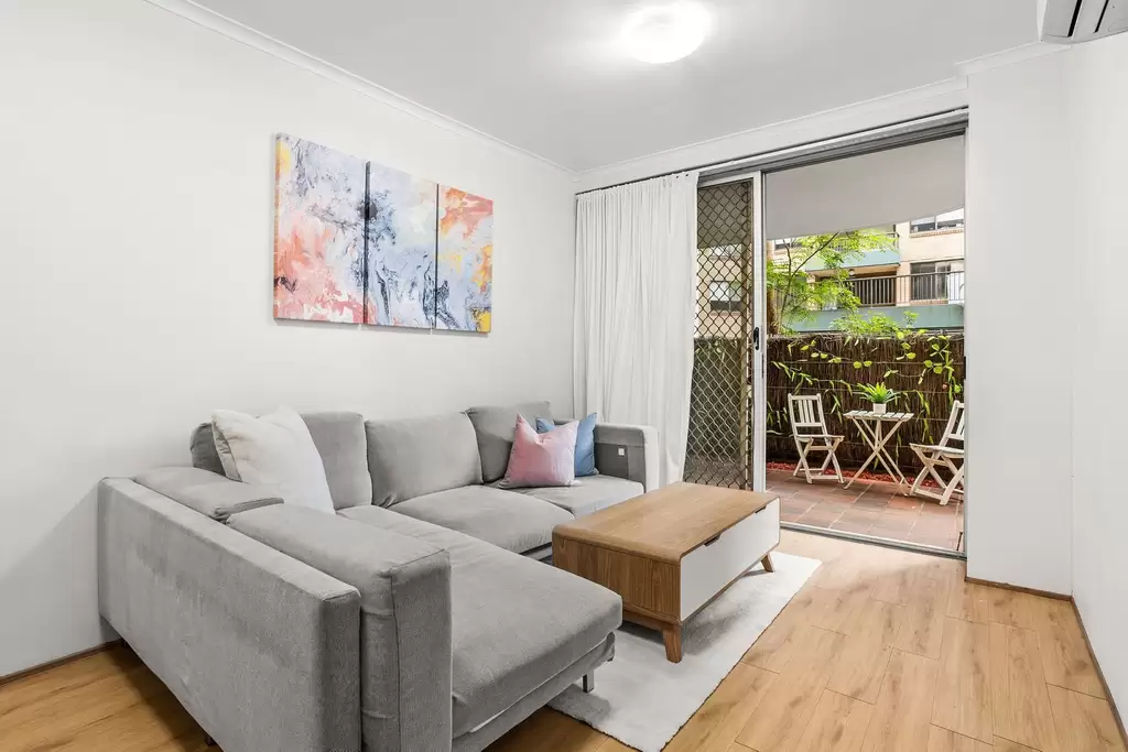 1/2 Parkside Lane, Chatswood Sold by Shead Property