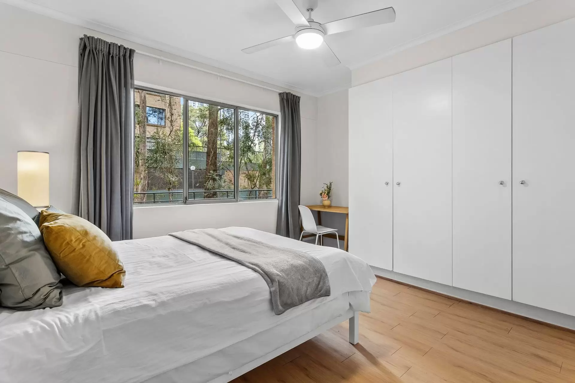 1/2 Parkside Lane, Chatswood Sold by Shead Property - image 1