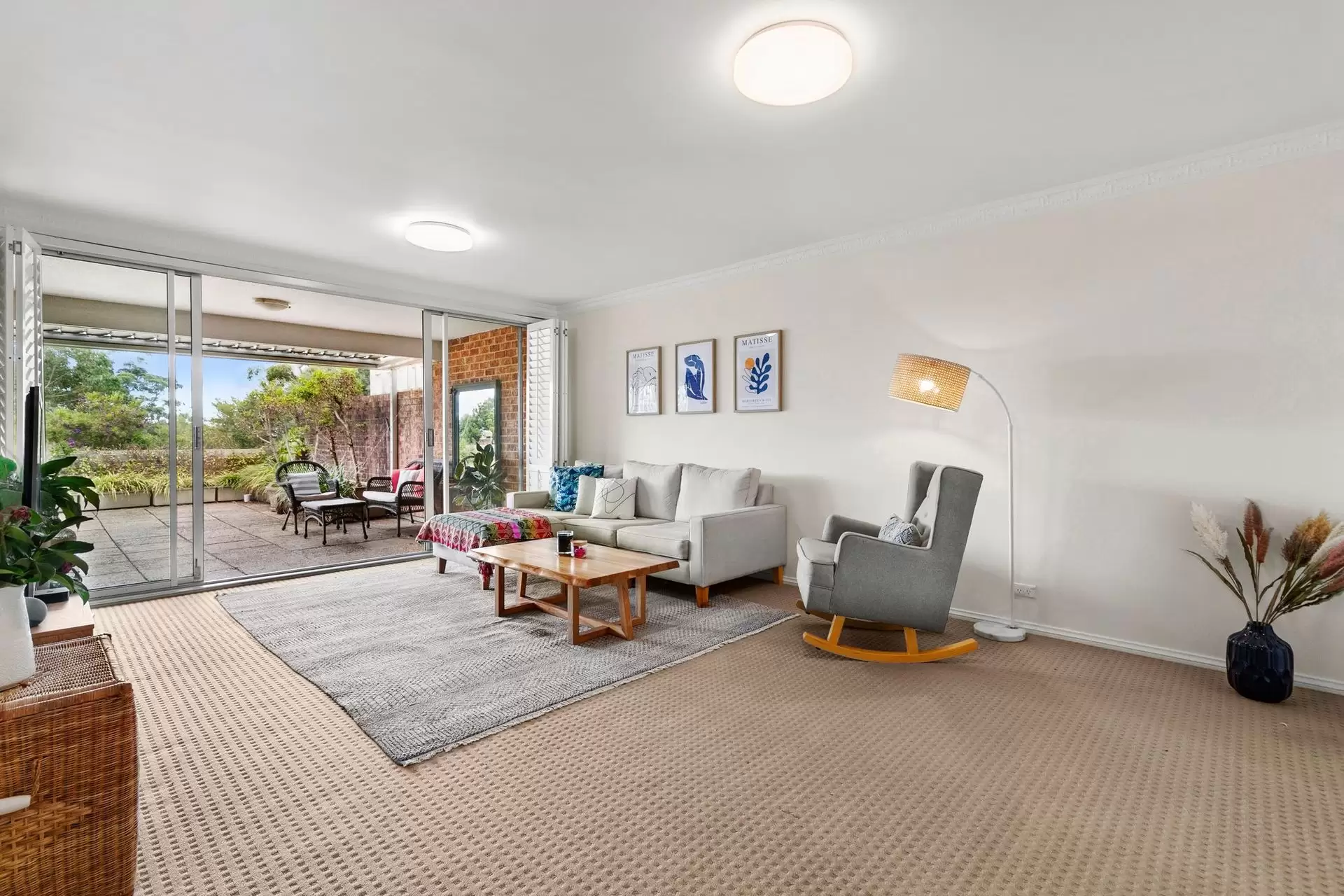 2/560-562 Pacific Highway, Killara Sold by Shead Property - image 1