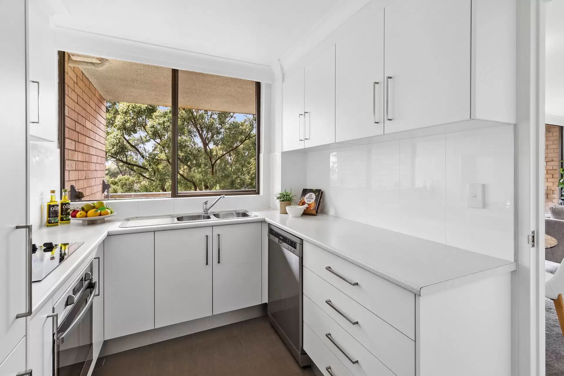 29/1 Jersey Road, Artarmon Sold by Shead Property - image 1