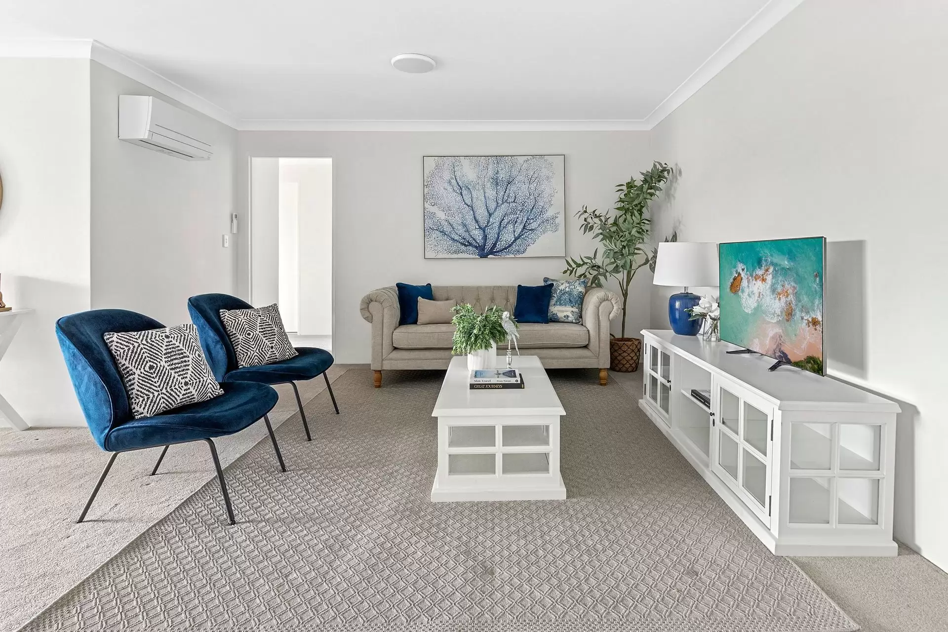 11/1 Robert Street, Artarmon Sold by Shead Property - image 1