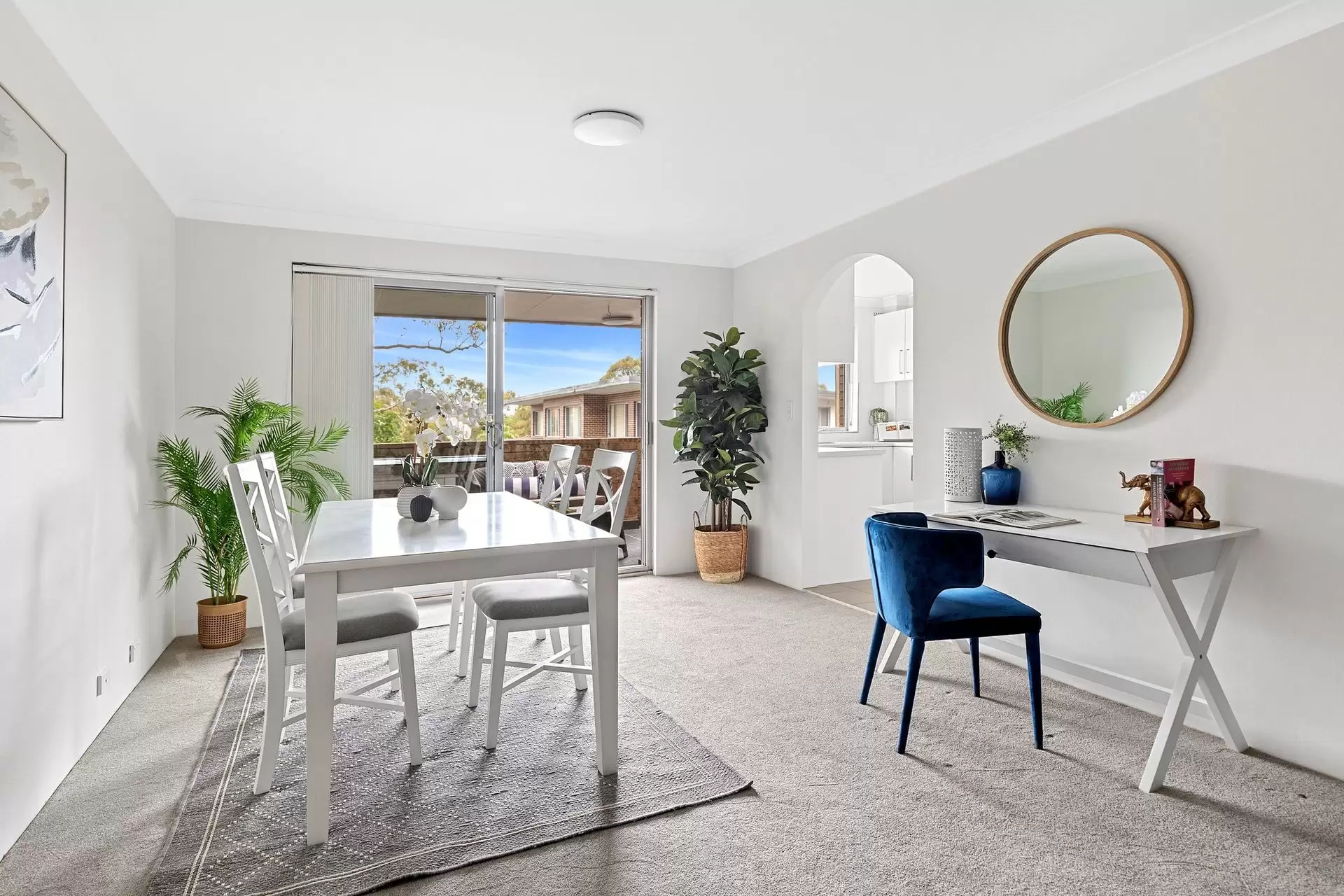 11/1 Robert Street, Artarmon Sold by Shead Property - image 1