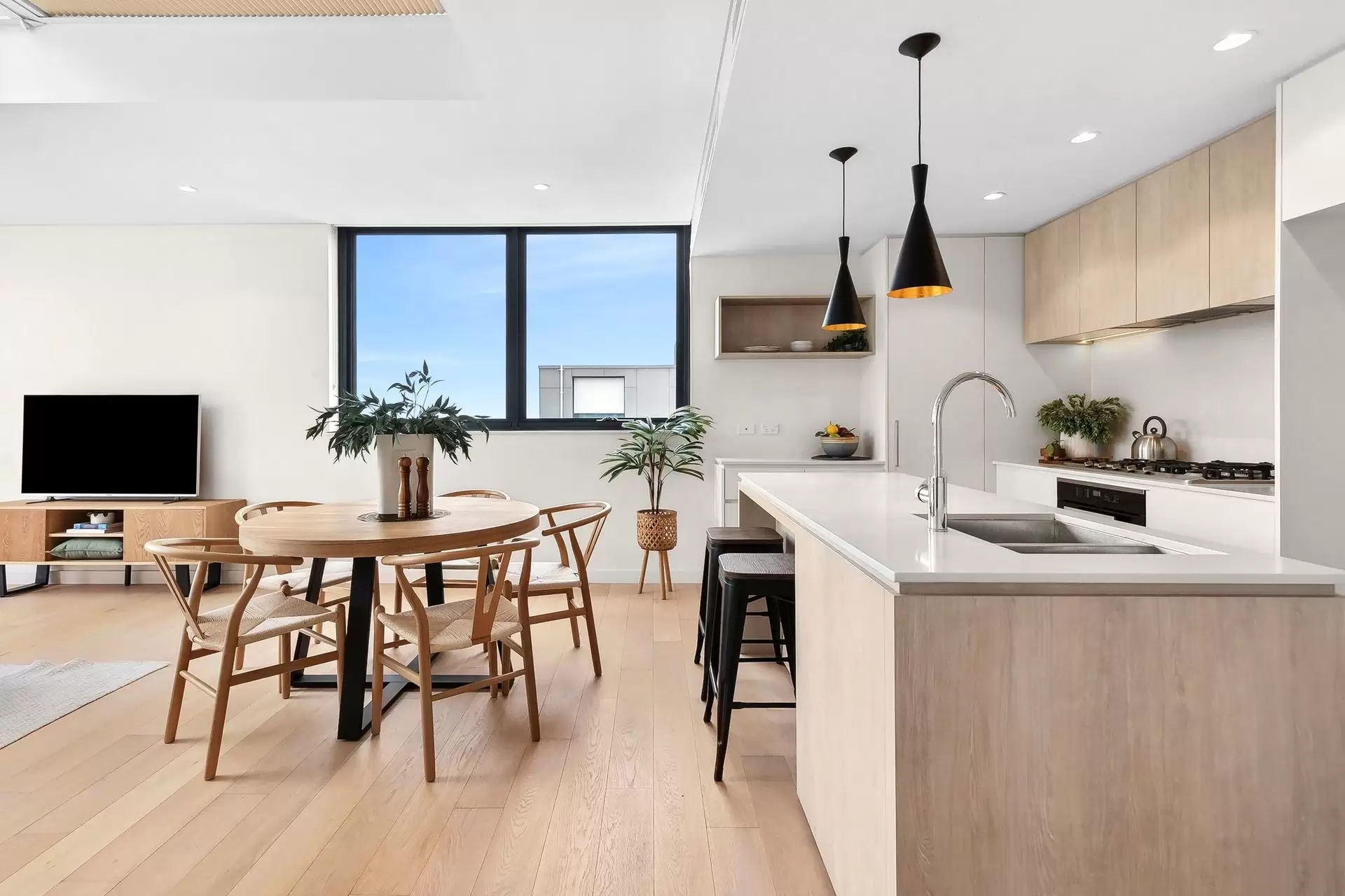 B730/2 Livingstone Avenue, Pymble Sold by Shead Property - image 1
