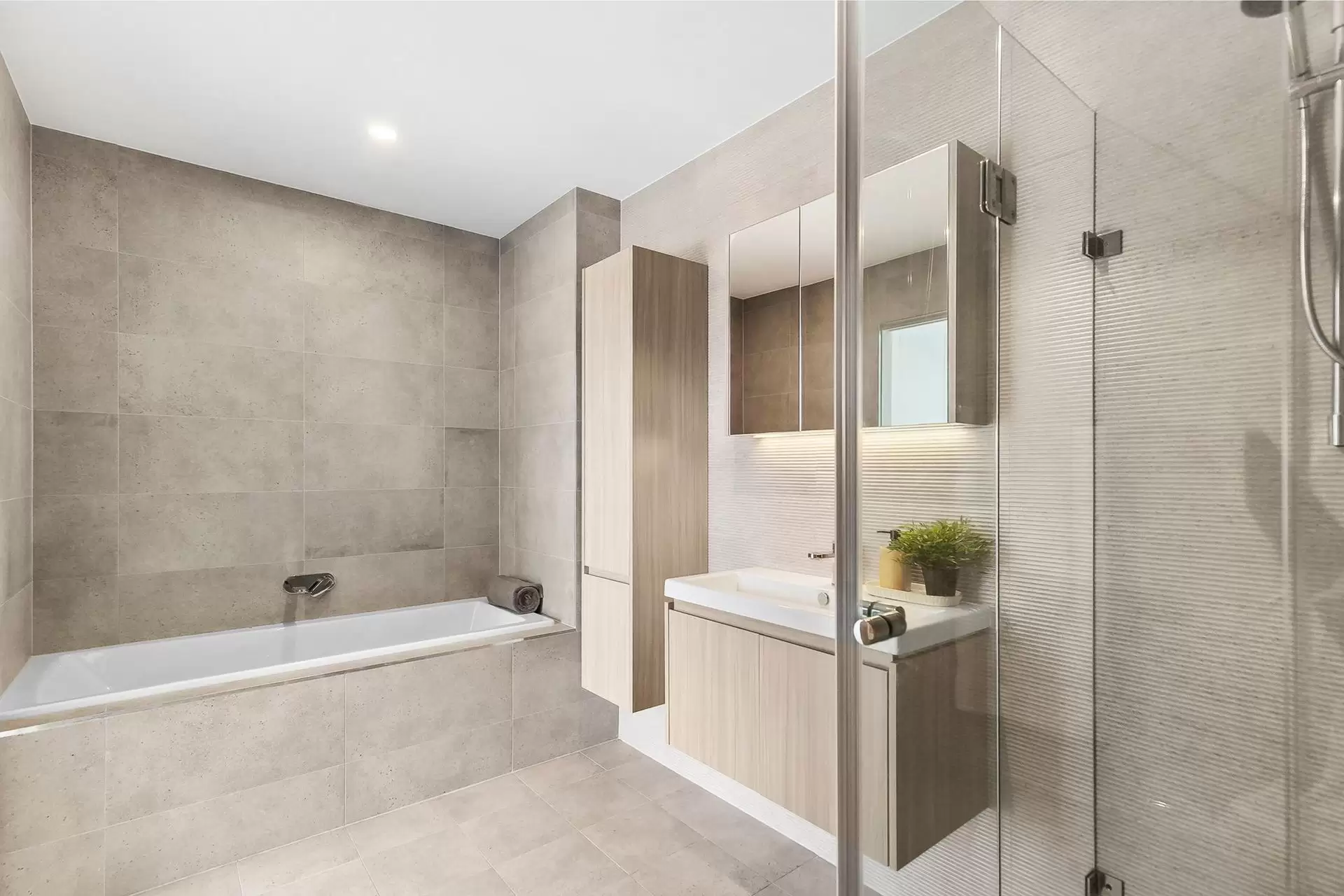 B730/2 Livingstone Avenue, Pymble Sold by Shead Property - image 1