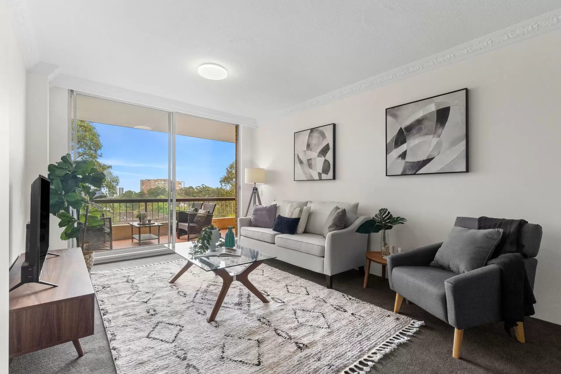 602/8 Broughton Road, Artarmon Sold by Shead Property - image 1