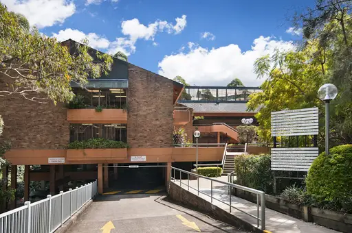 10/33 Ryde Road, Pymble Sold by Shead Property