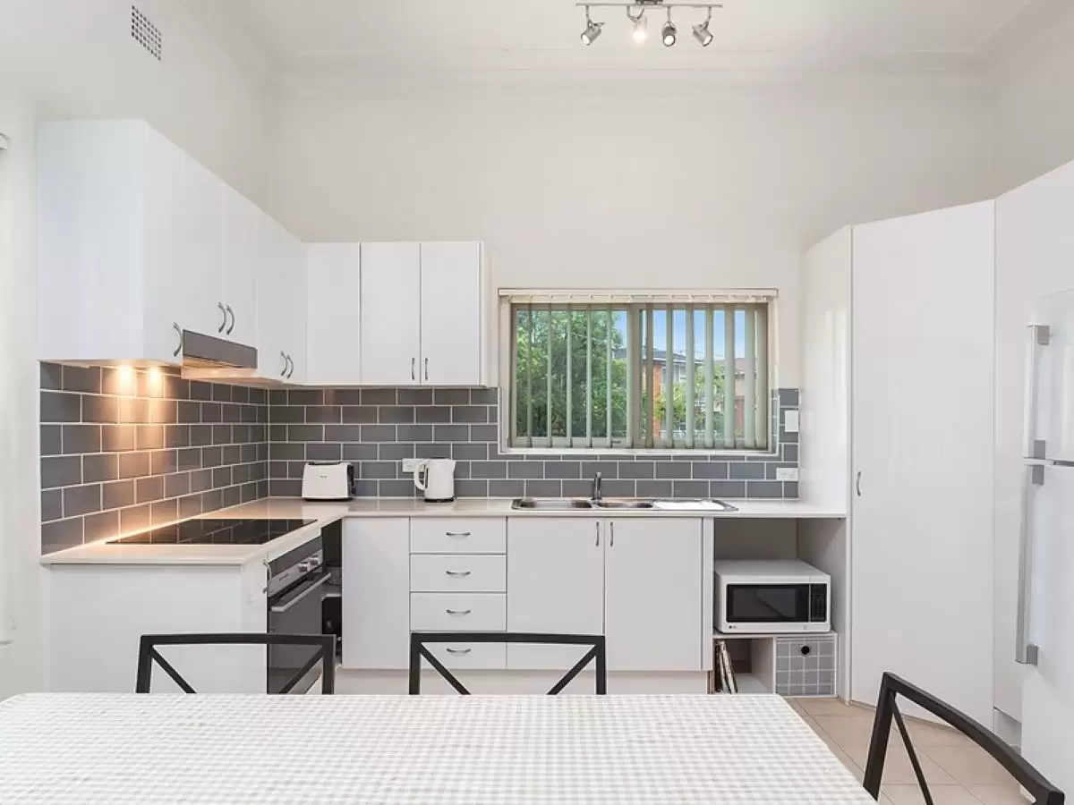 Chatswood Leased by Shead Property - image 1