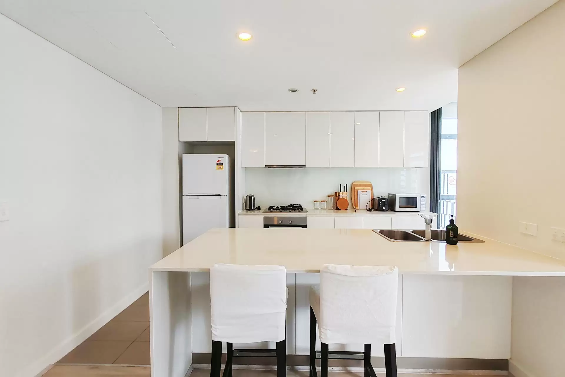 Chatswood Leased by Shead Property - image 1