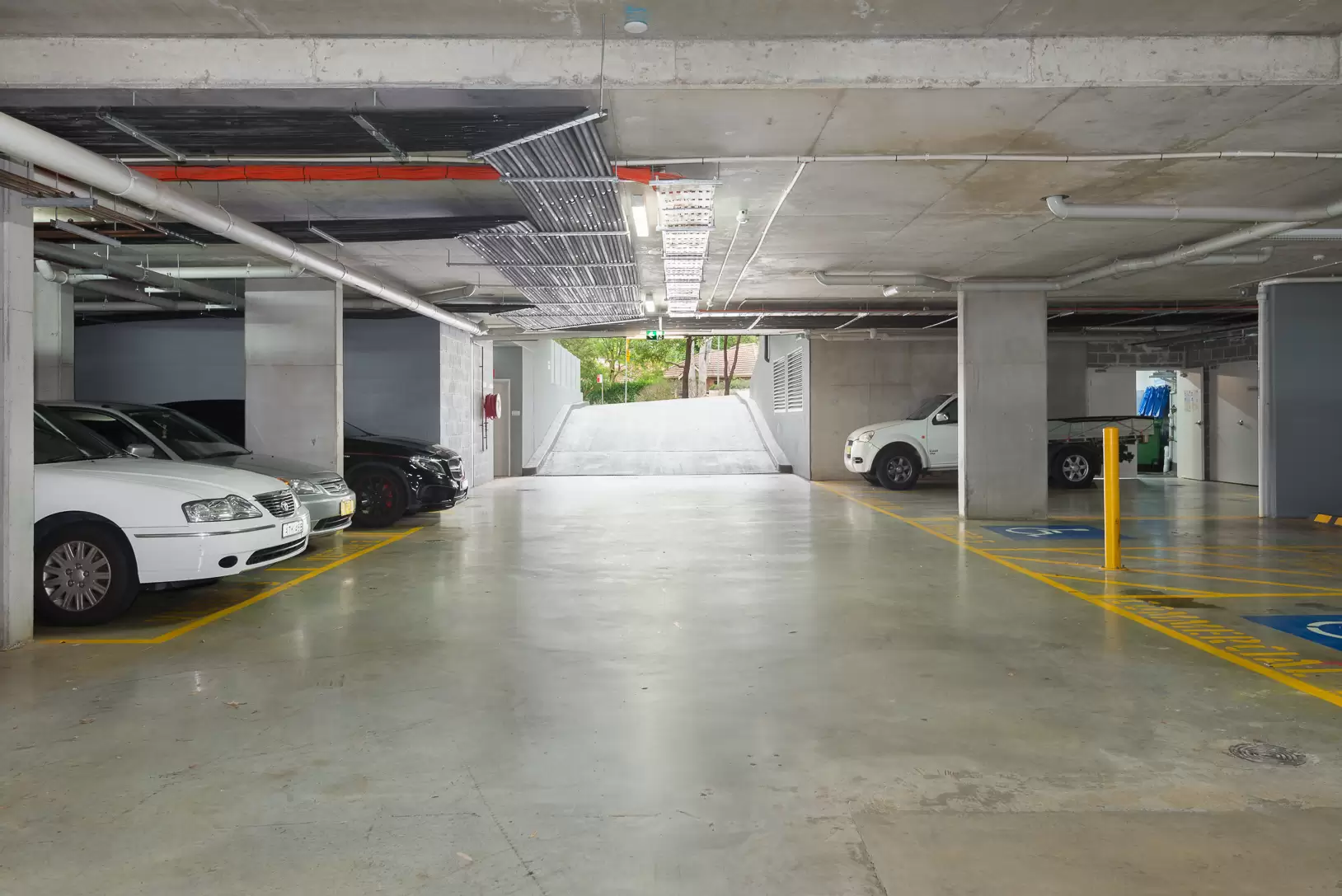 Gordon Leased by Shead Property - image 1