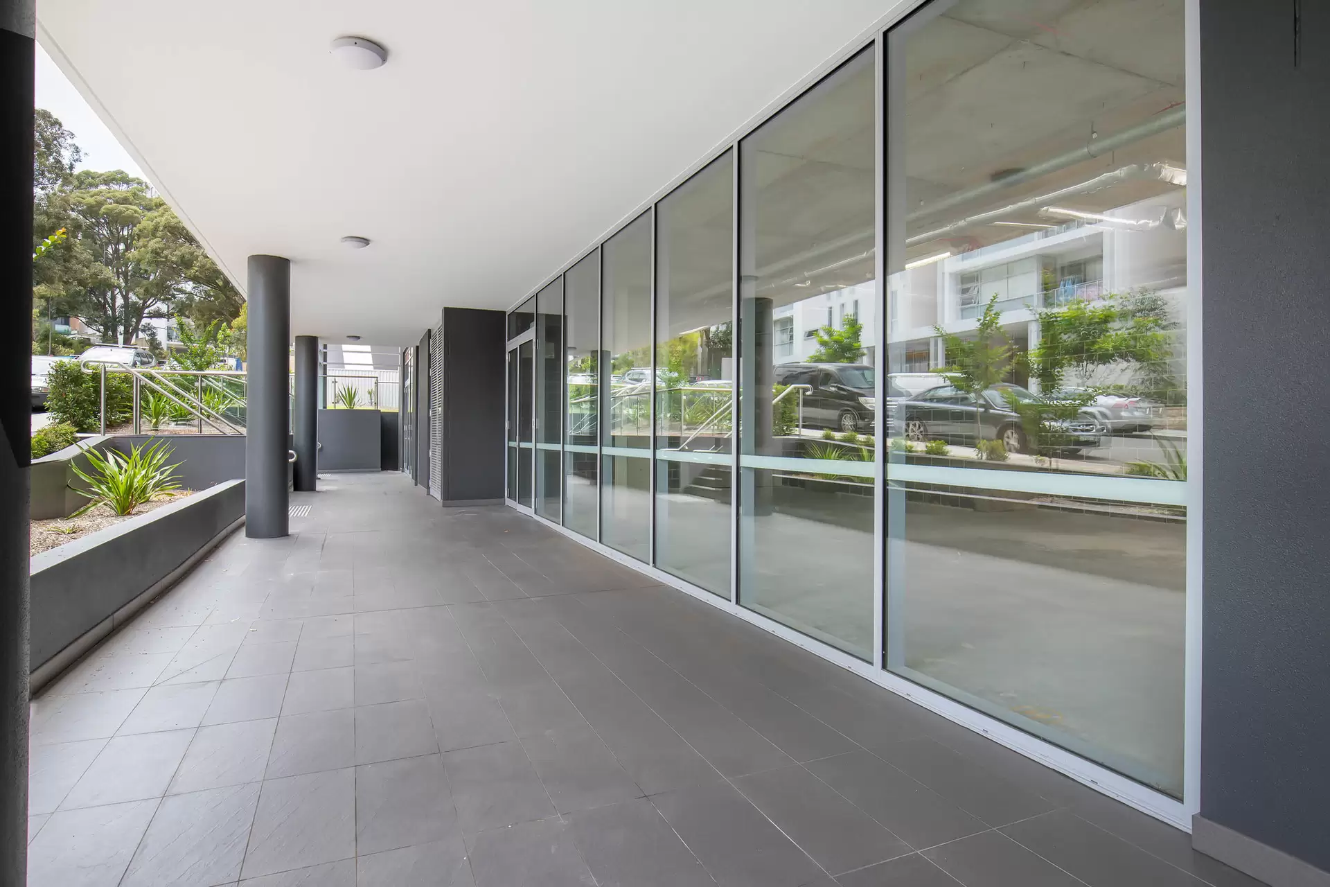 Gordon Leased by Shead Property - image 1
