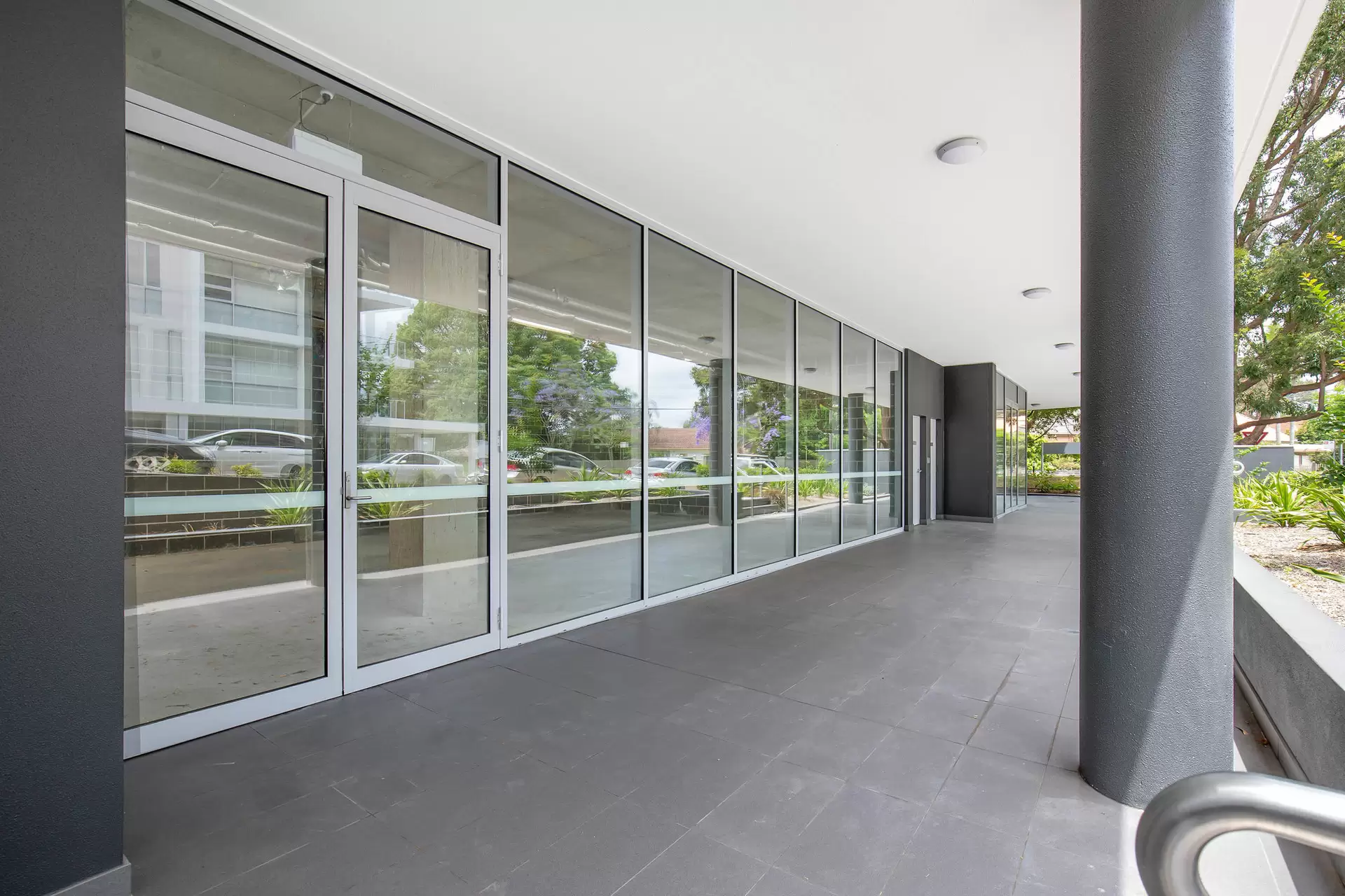 Gordon Leased by Shead Property - image 1
