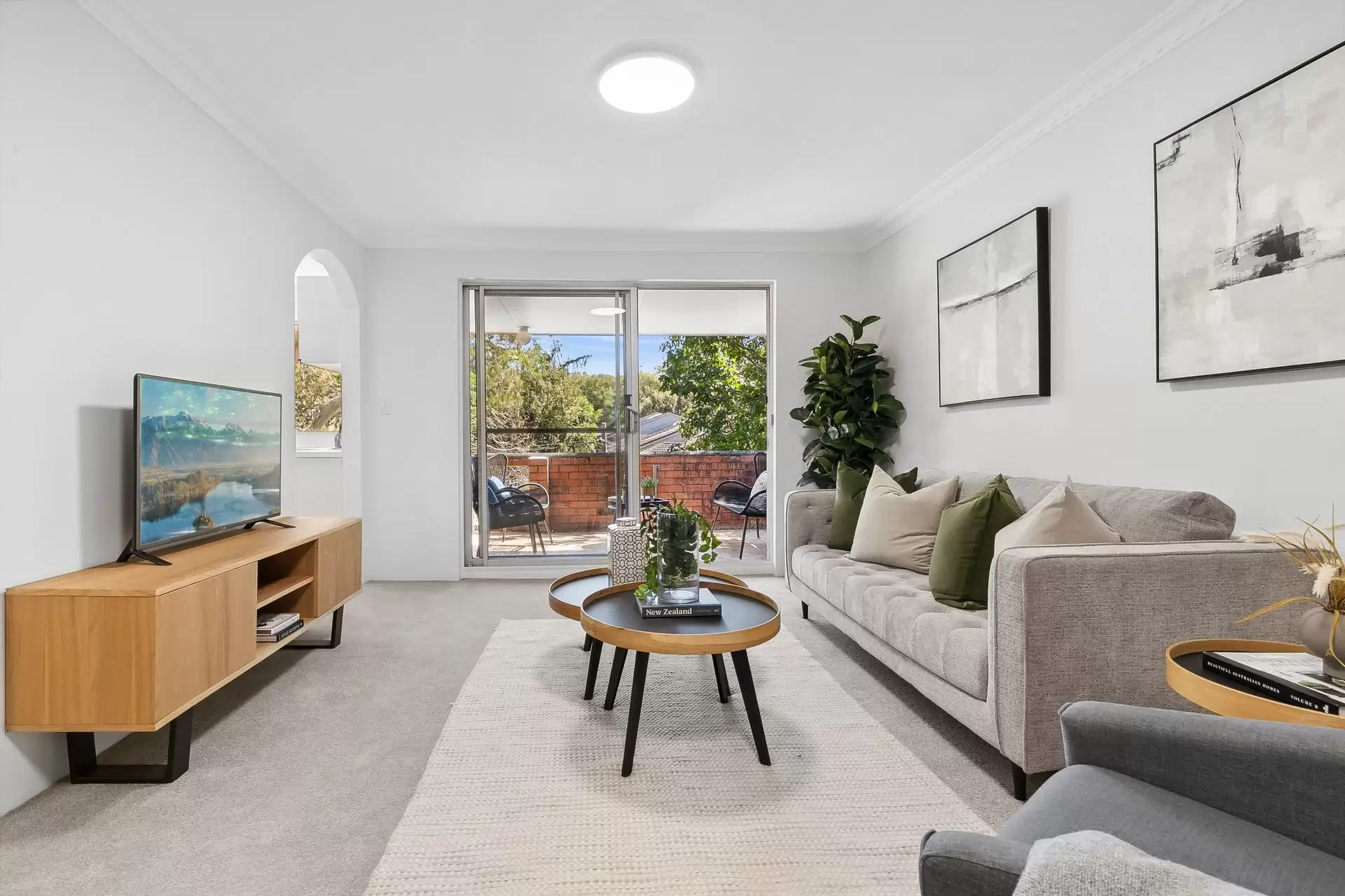 15/4 Benton Avenue, Artarmon Sold by Shead Property - image 1
