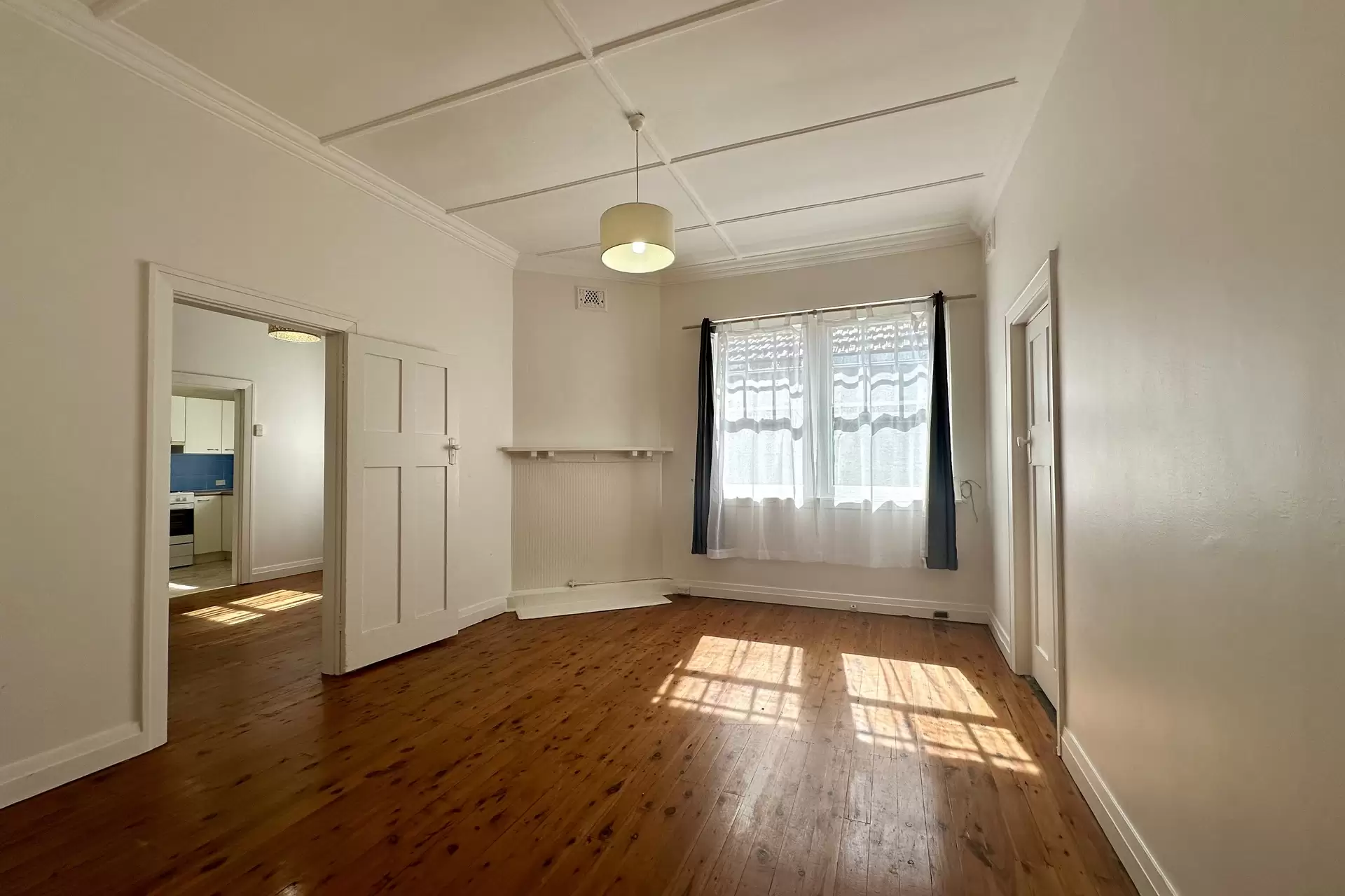Willoughby Leased by Shead Property - image 1