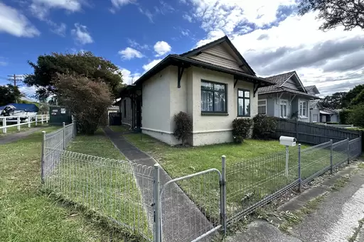 Willoughby Leased by Shead Property
