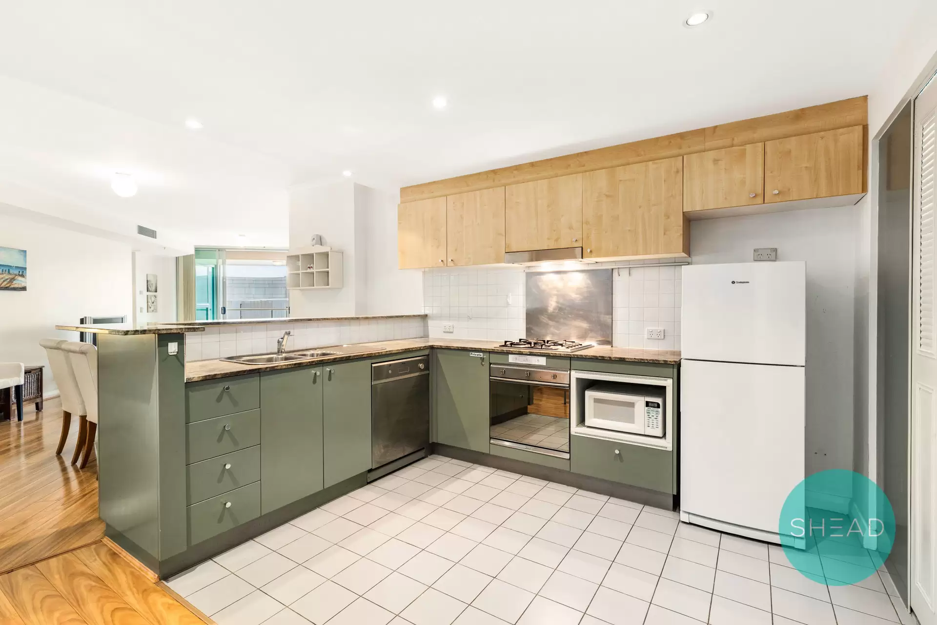 Chatswood Leased by Shead Property - image 1
