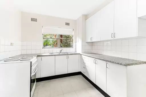 Greenwich Leased by Shead Property