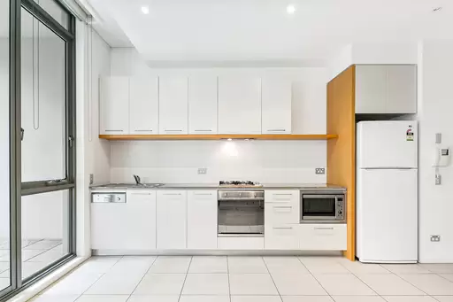 Chatswood Leased by Shead Property