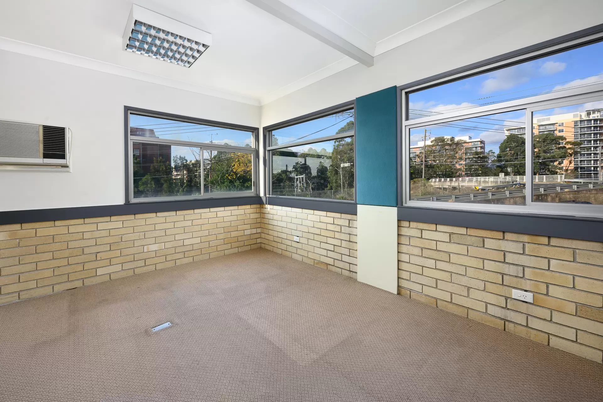 Hornsby Leased by Shead Property - image 1