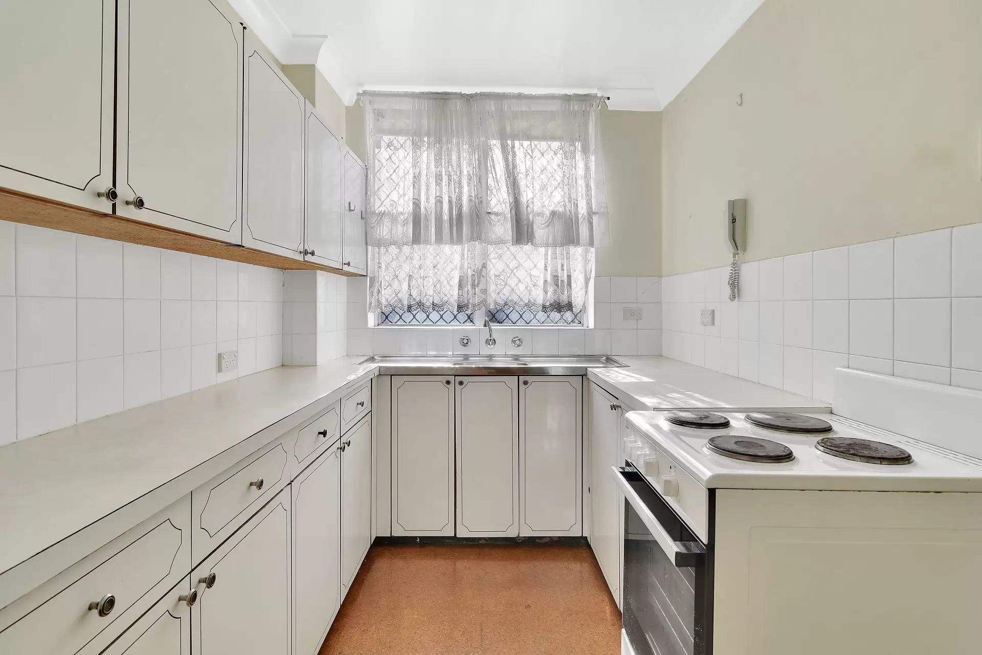 Chatswood Leased by Shead Property - image 1