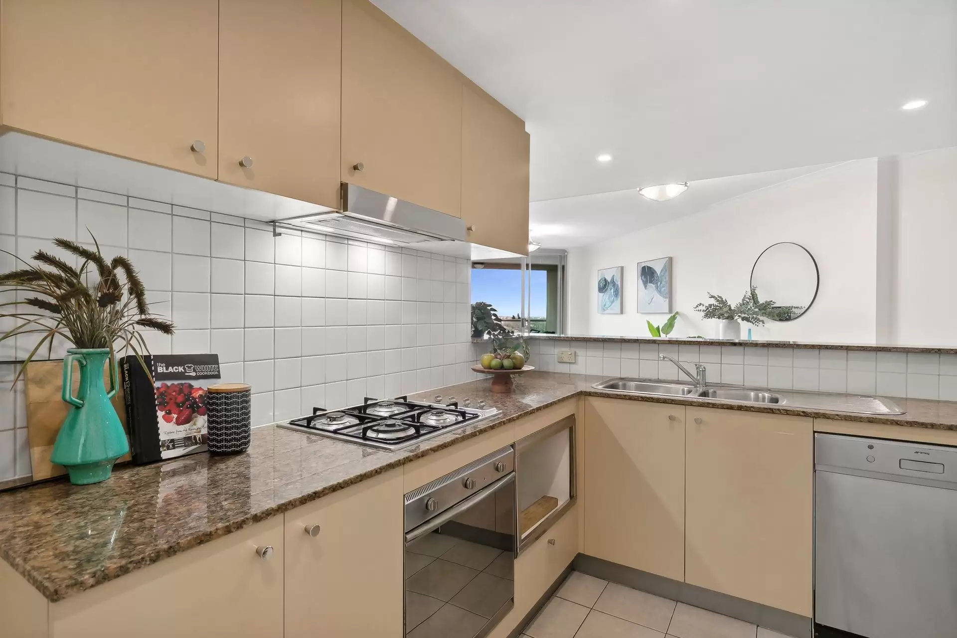 1805/2A Help Street, Chatswood Sold by Shead Property - image 1