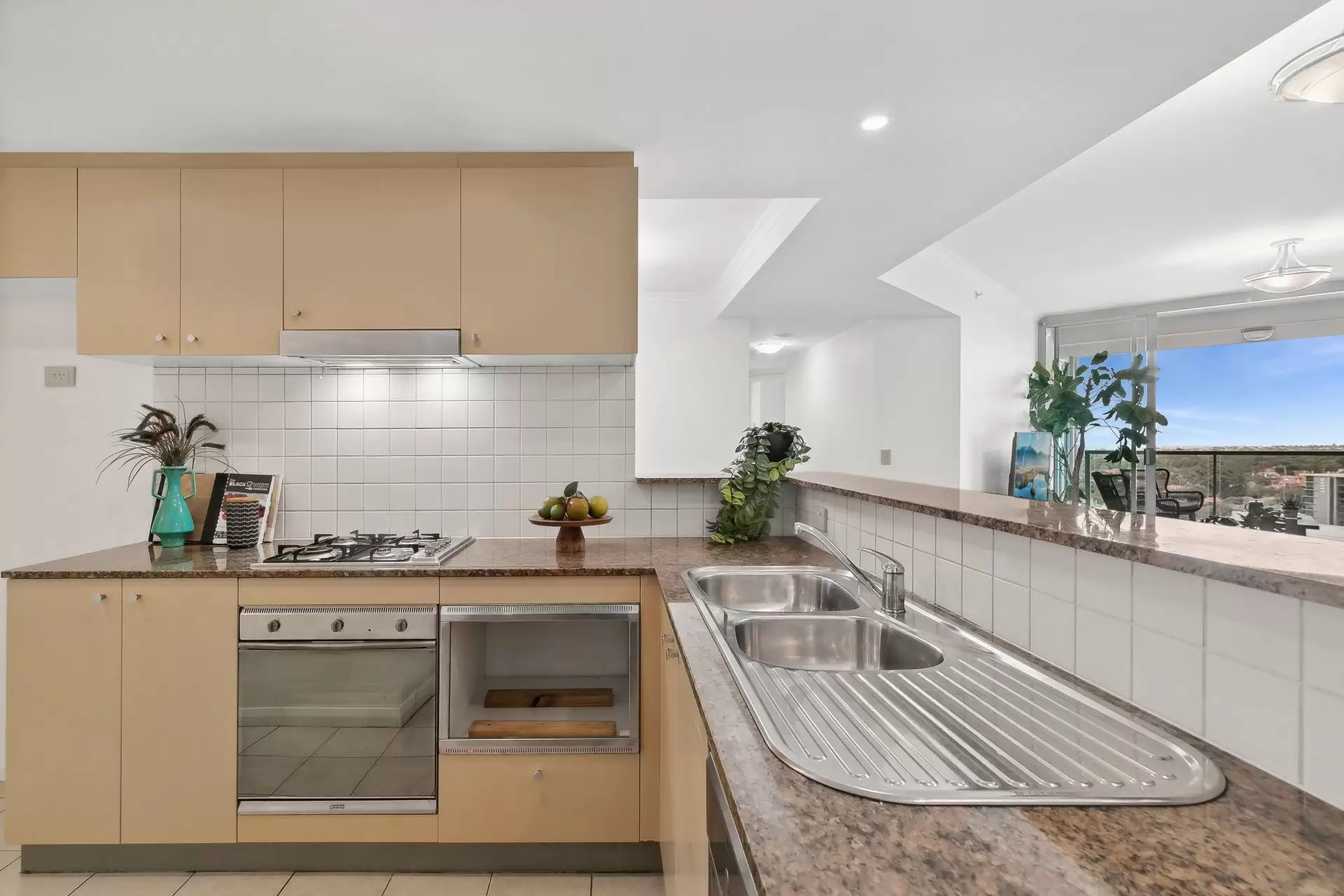 1805/2A Help Street, Chatswood Sold by Shead Property - image 1