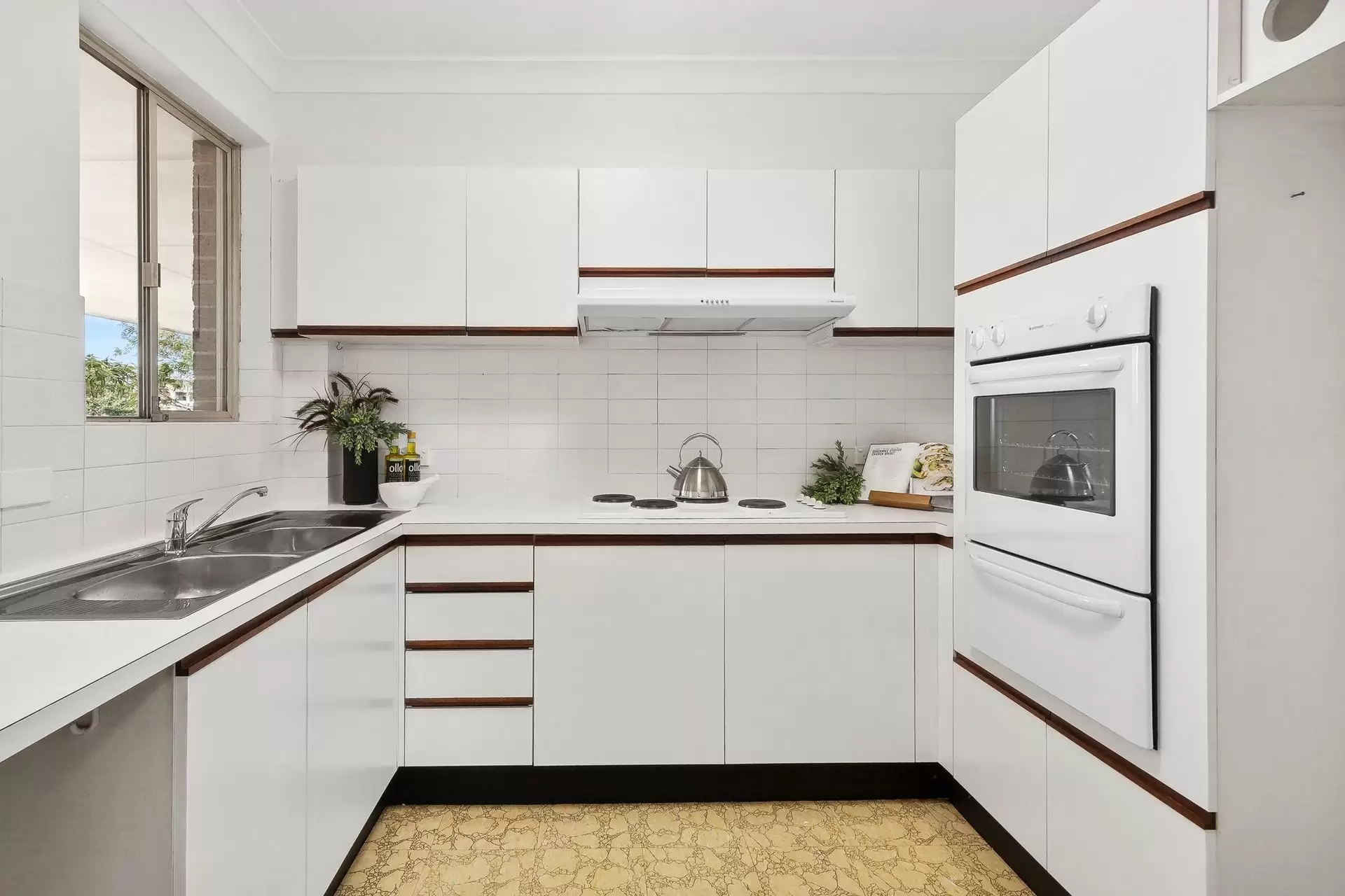 13/20 Moriarty Road, Chatswood Sold by Shead Property - image 1