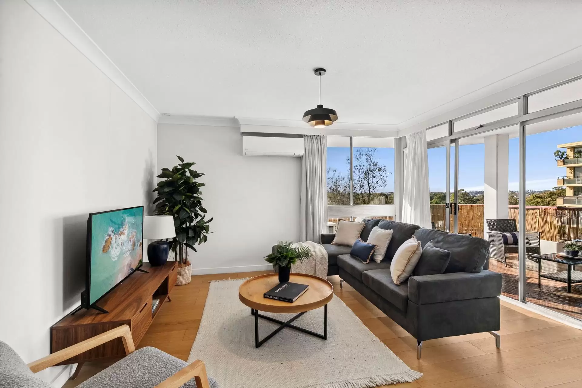 25/1 Broughton Road, Artarmon Sold by Shead Property - image 1