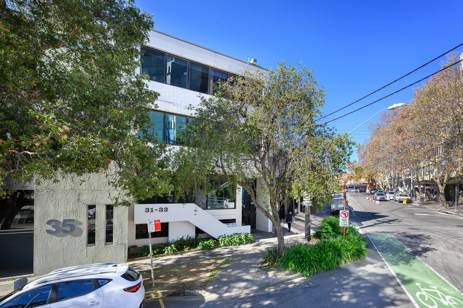 Crows Nest Leased by Shead Property - image 1